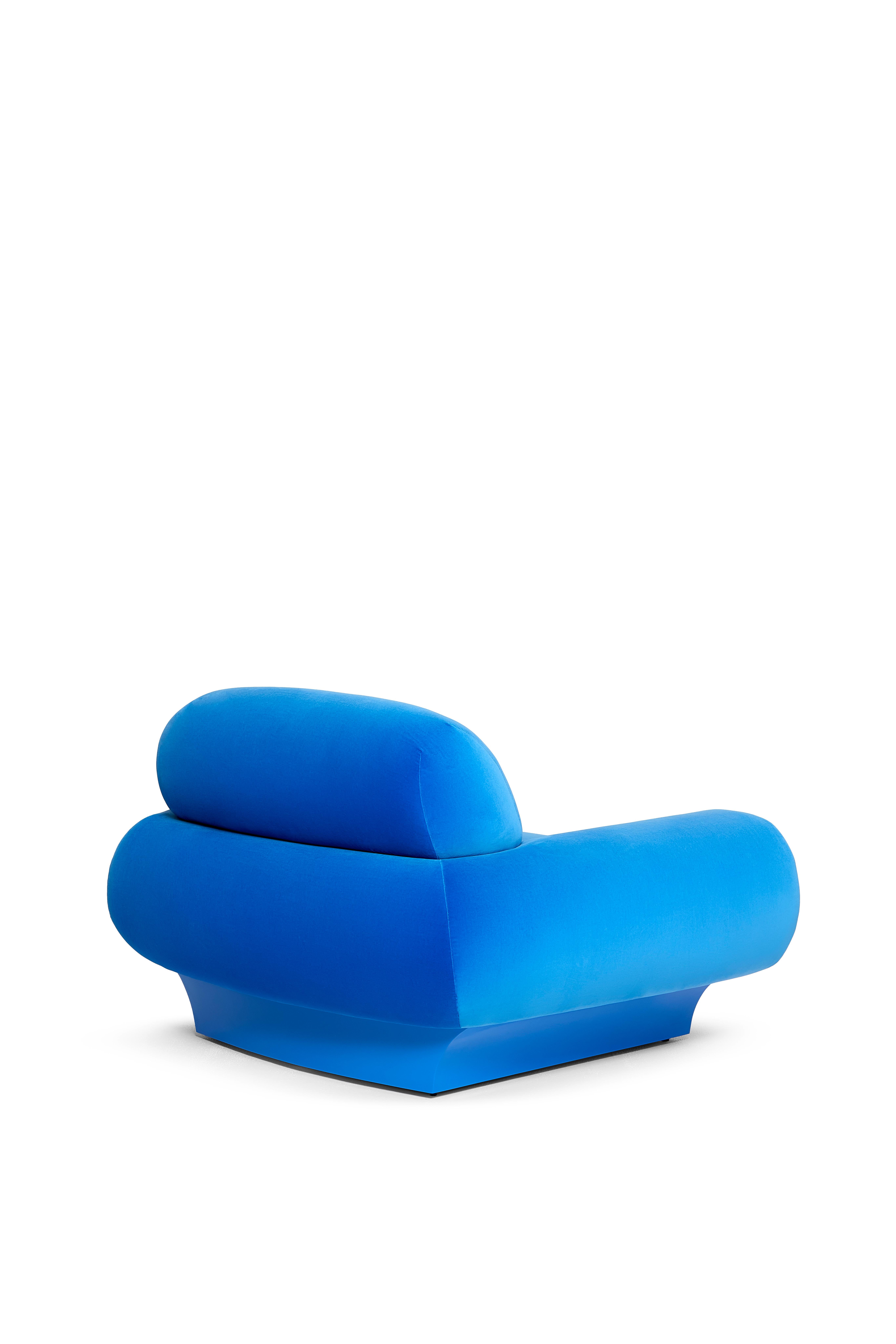 Contemporary Roy Armchair by Munna For Sale