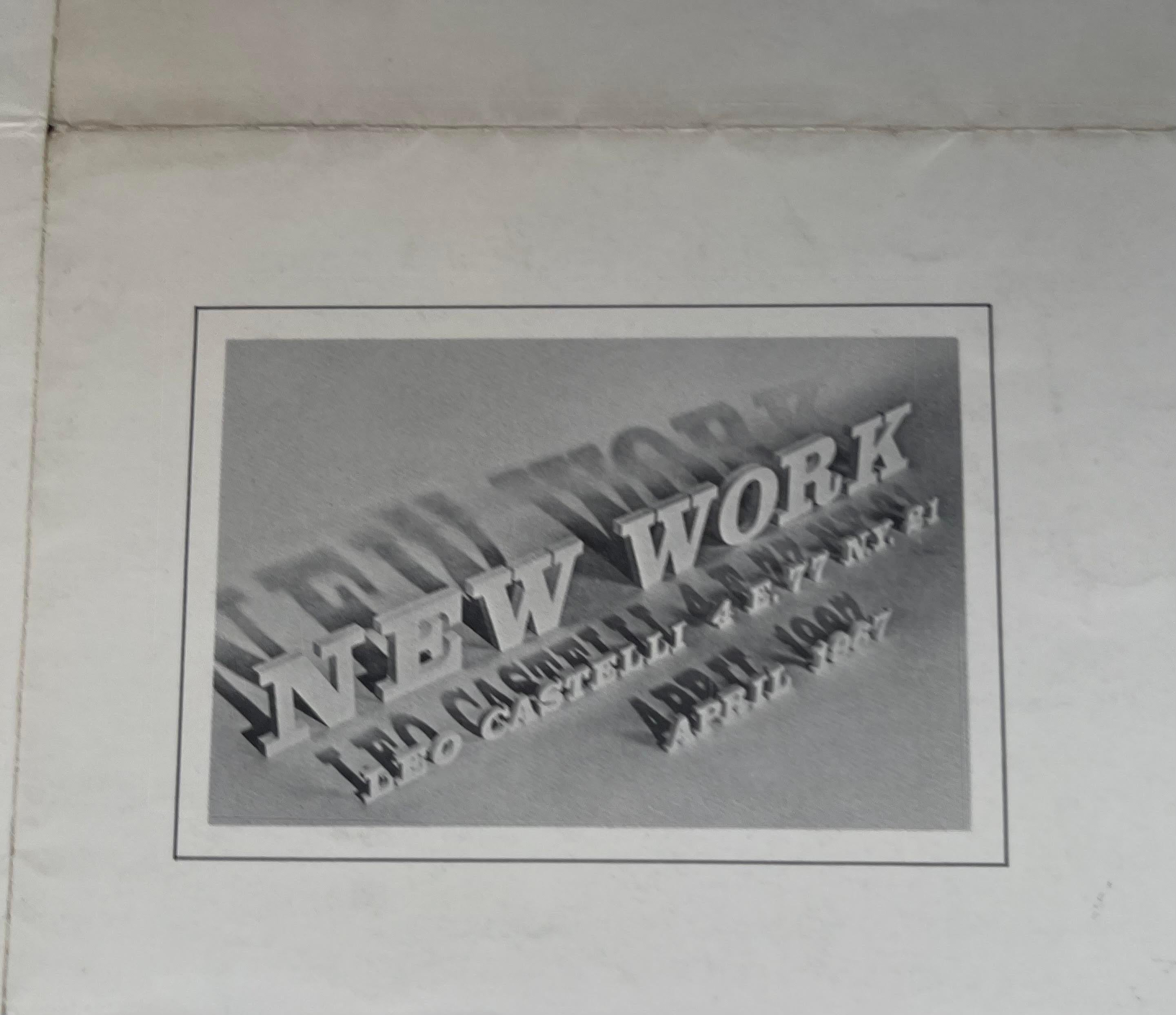 Pièce de collection rare :
Roy Lichtenstein, Frank Stella, John Chamberlain
New Work, affiche de Leo Castelli, 1967
Invitation à l'affiche lithographiée en offset avec plis d'origine, destinataire et cachet de la poste.
14 1/2 × 22 pouces
Non