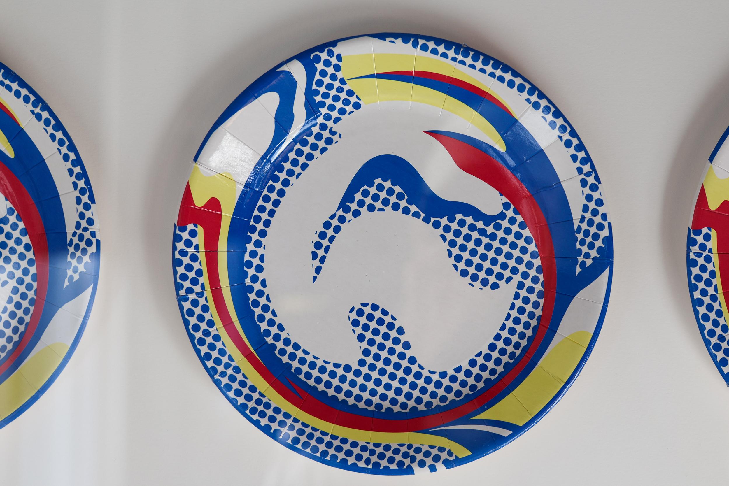 Roy Lichtenstein Sei piatti di carta Collage In condizioni buone in vendita a Dronten, NL