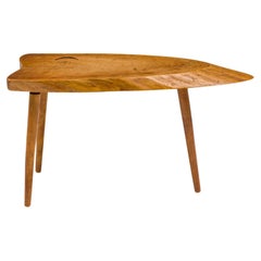 Roy Sheldon Amerikanischer Mid-Century-Cocktailtisch mit freier Kante und Stativ