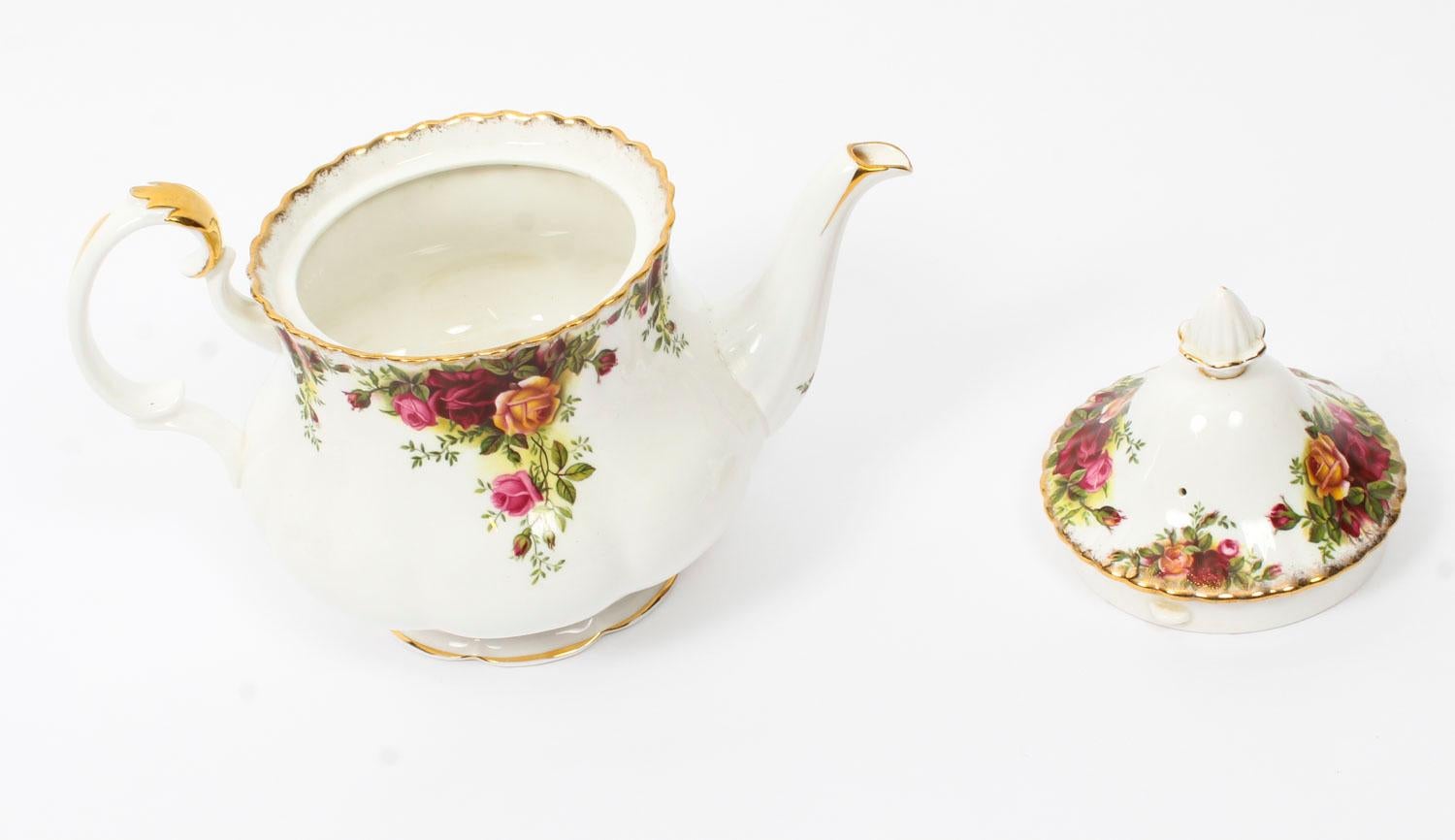 Royal Albert 12 Place Tea and Coffee Service Set, Mid-20th Century 5
