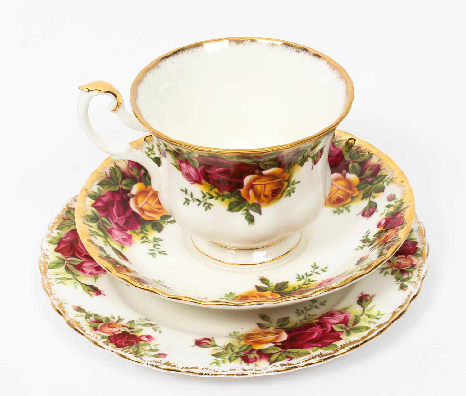 Royal Albert 12 Place Tea and Coffee Service Set, Mid-20th Century 13