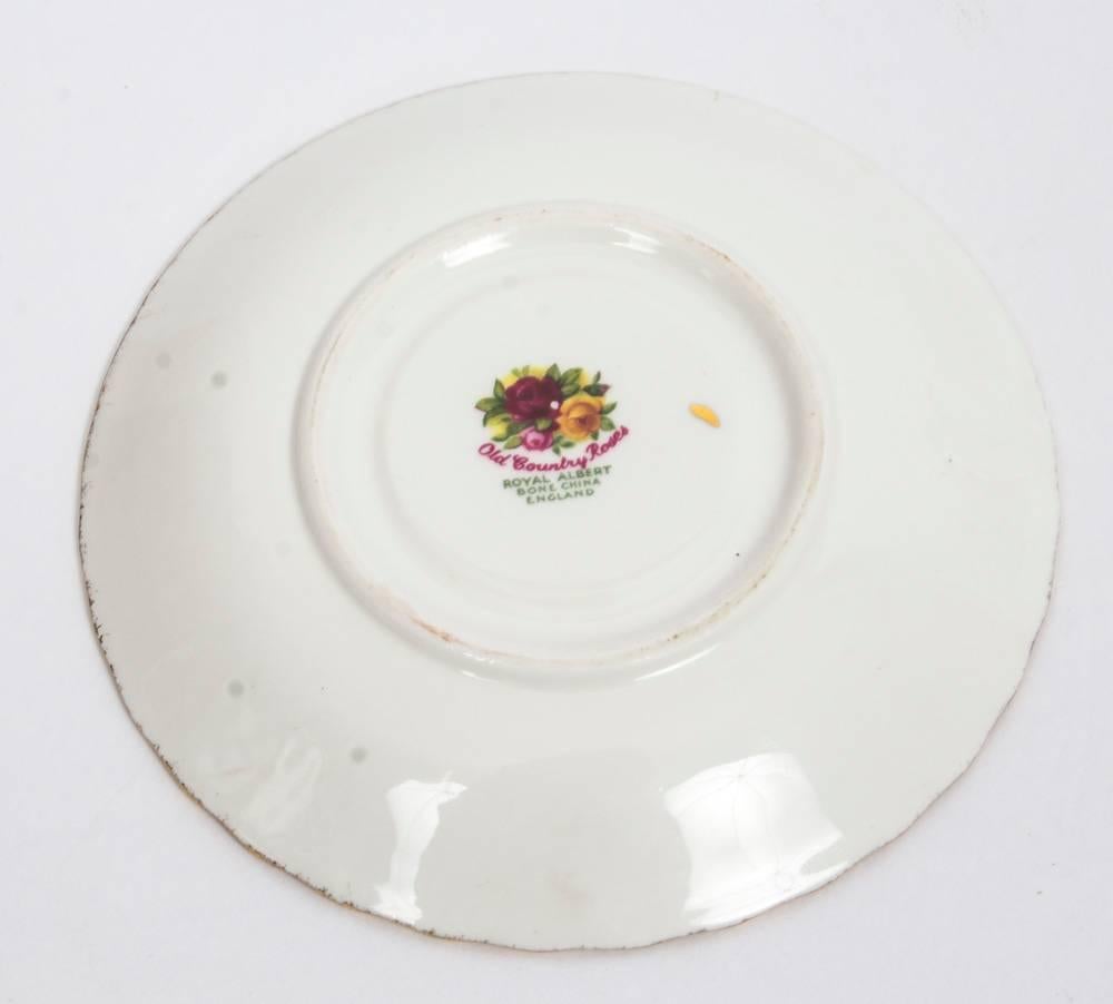 Royal Albert 139-Piece Country Roses Full Dinner Service Midcentu 1
