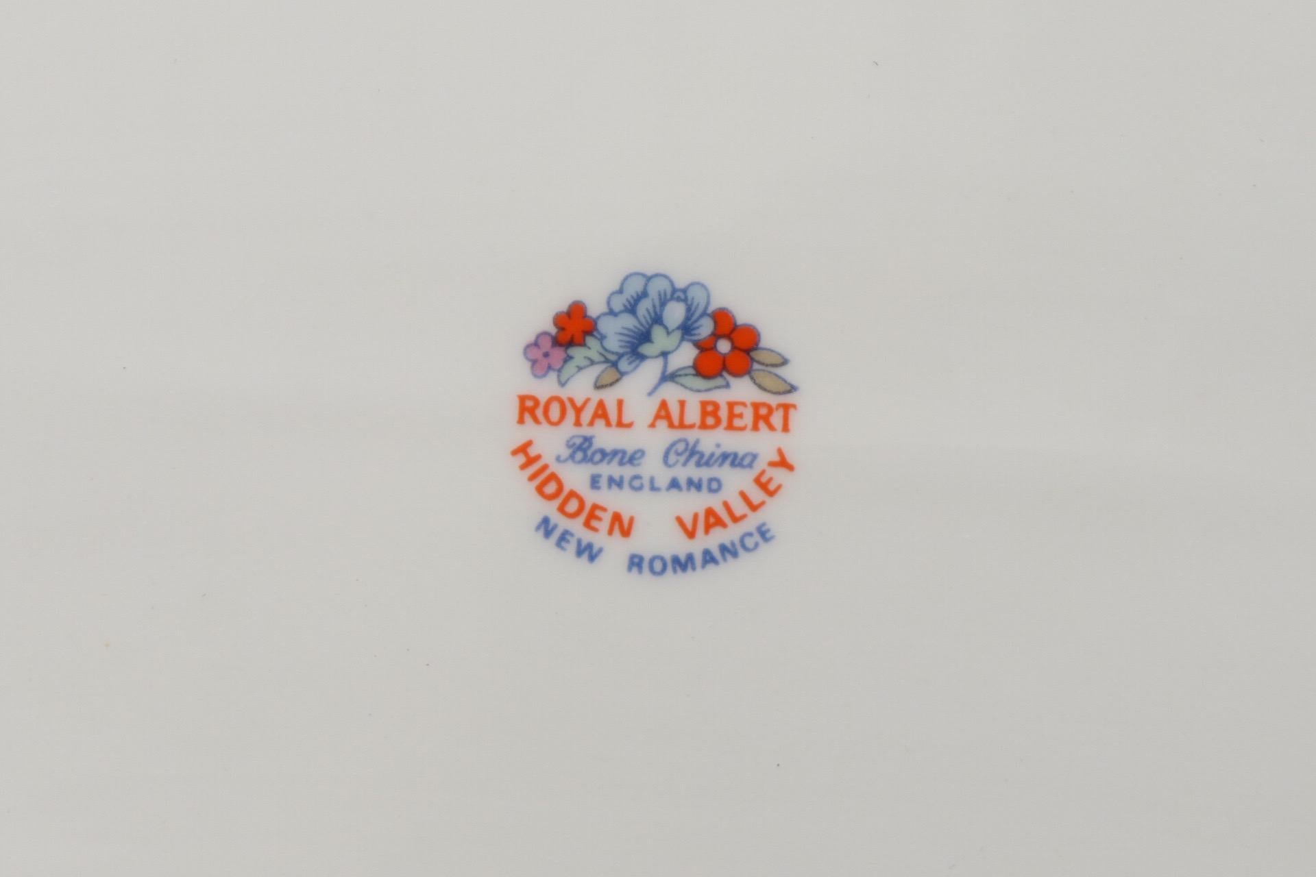 Fin du 20e siècle Plat de service Royal Albert Bone China en vente