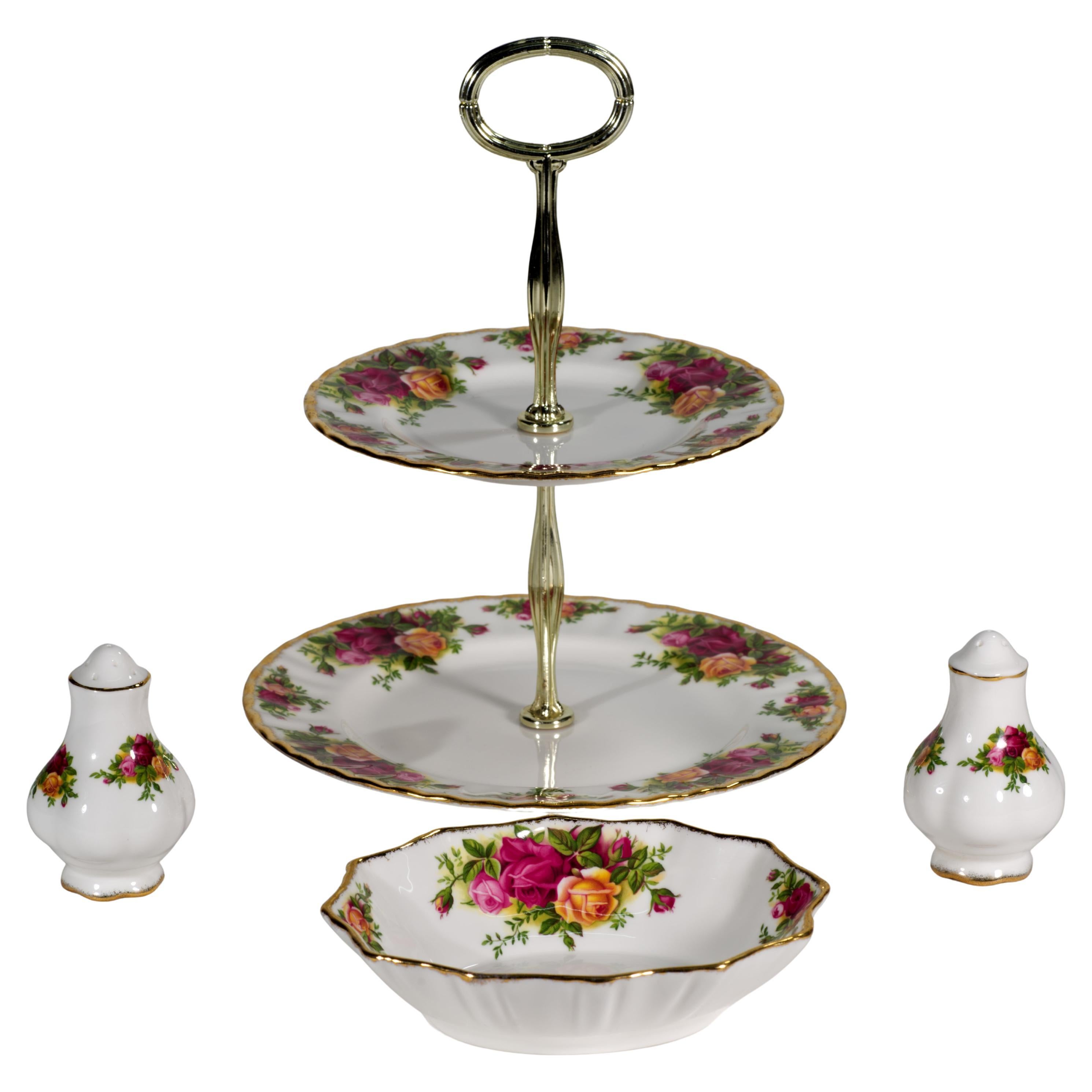 Set da portata in porcellana Royal Albert England, Old Country Roses, 1974-1980
