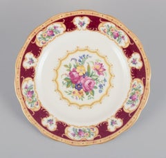 Royal Albert, England. Set of four "Lady Hamilton" dinner plates in porcelain.