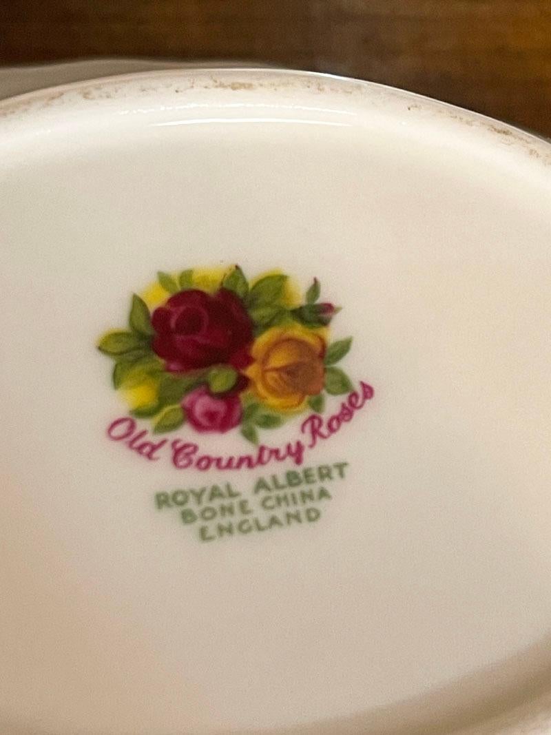 Inglese Set di porcellane Royal Albert 