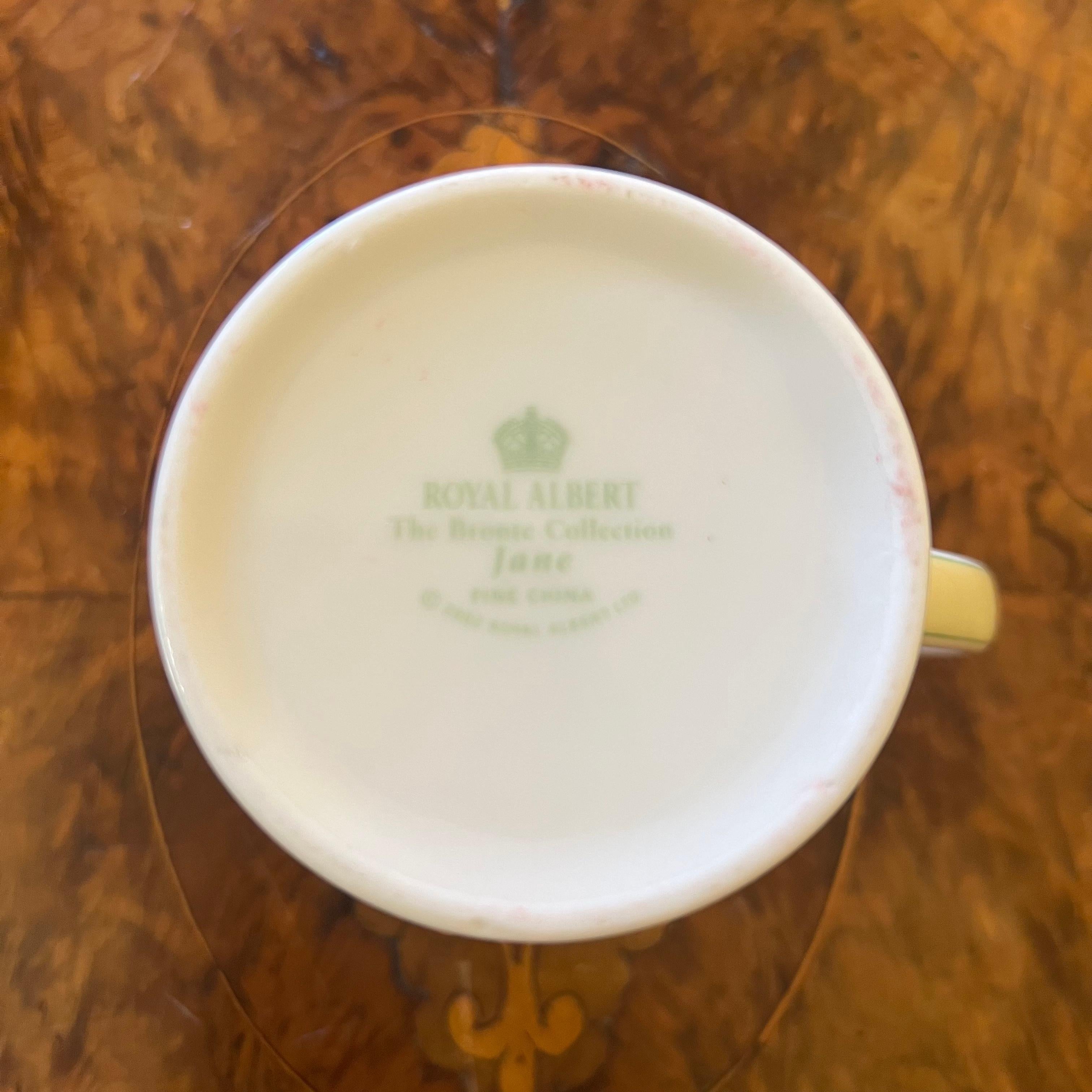 Royal Albert Taza Jane de la Colección Brontë Siglo XXI y contemporáneo en venta