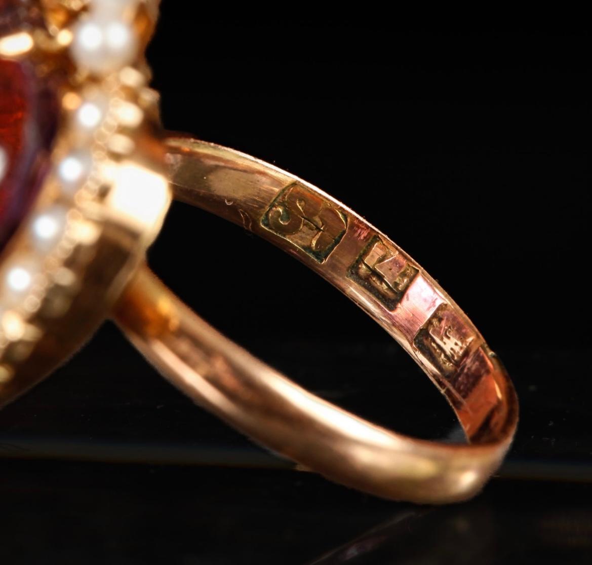 Royal Amethyst Heart Ring Pearl Halo 14 Karat Gold Antique For Sale 5