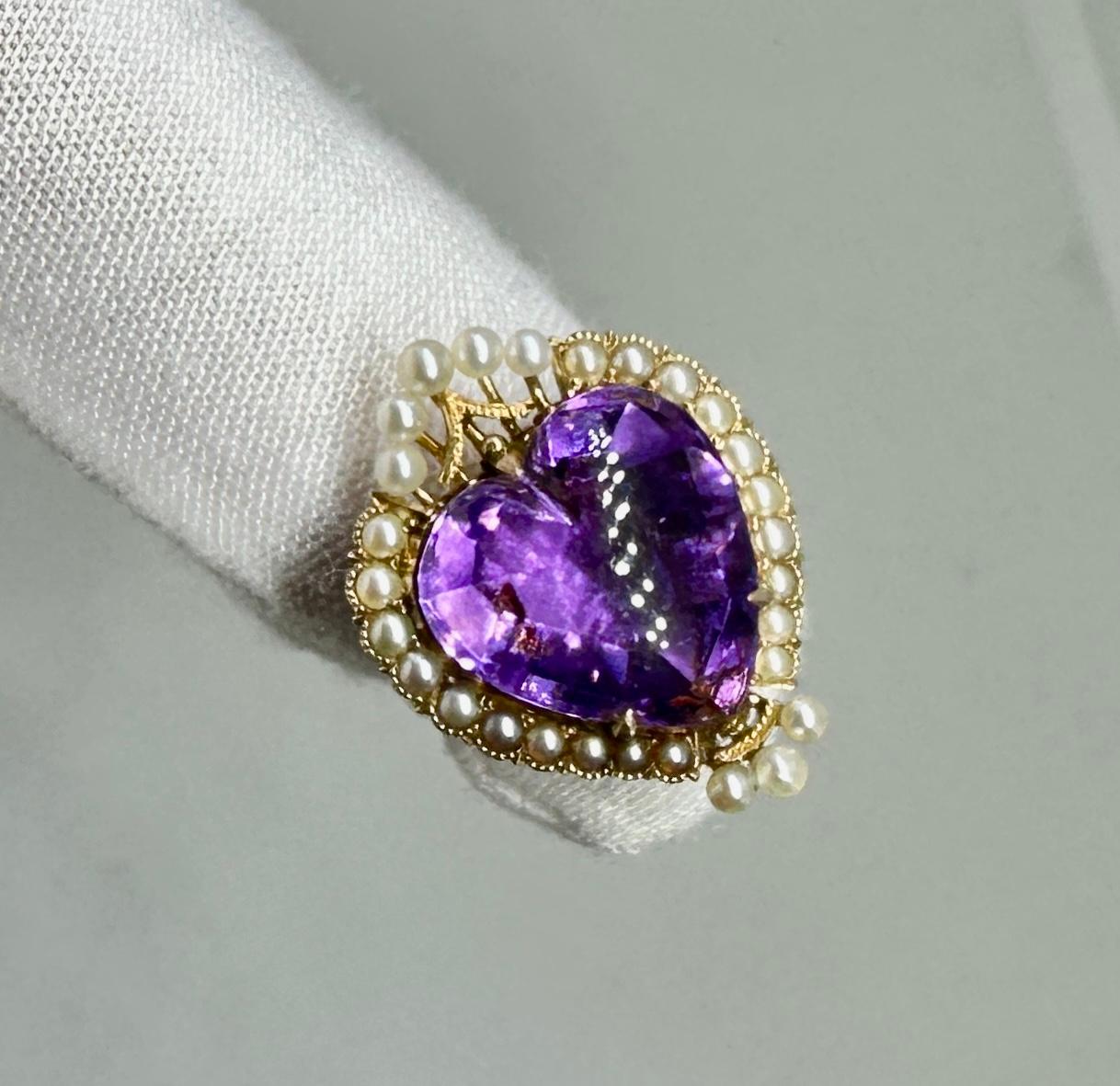 Contemporary Royal Amethyst Heart Ring Pearl Halo 14 Karat Gold Antique For Sale