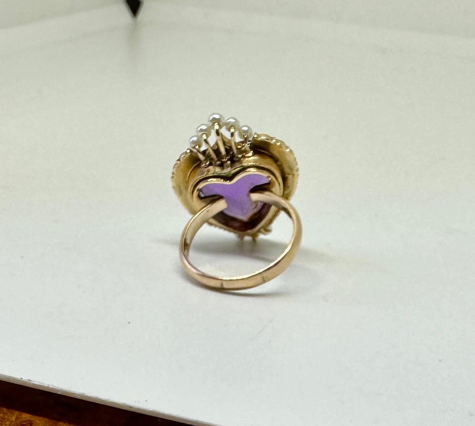 Royal Amethyst Heart Ring Pearl Halo 14 Karat Gold Antique For Sale 3