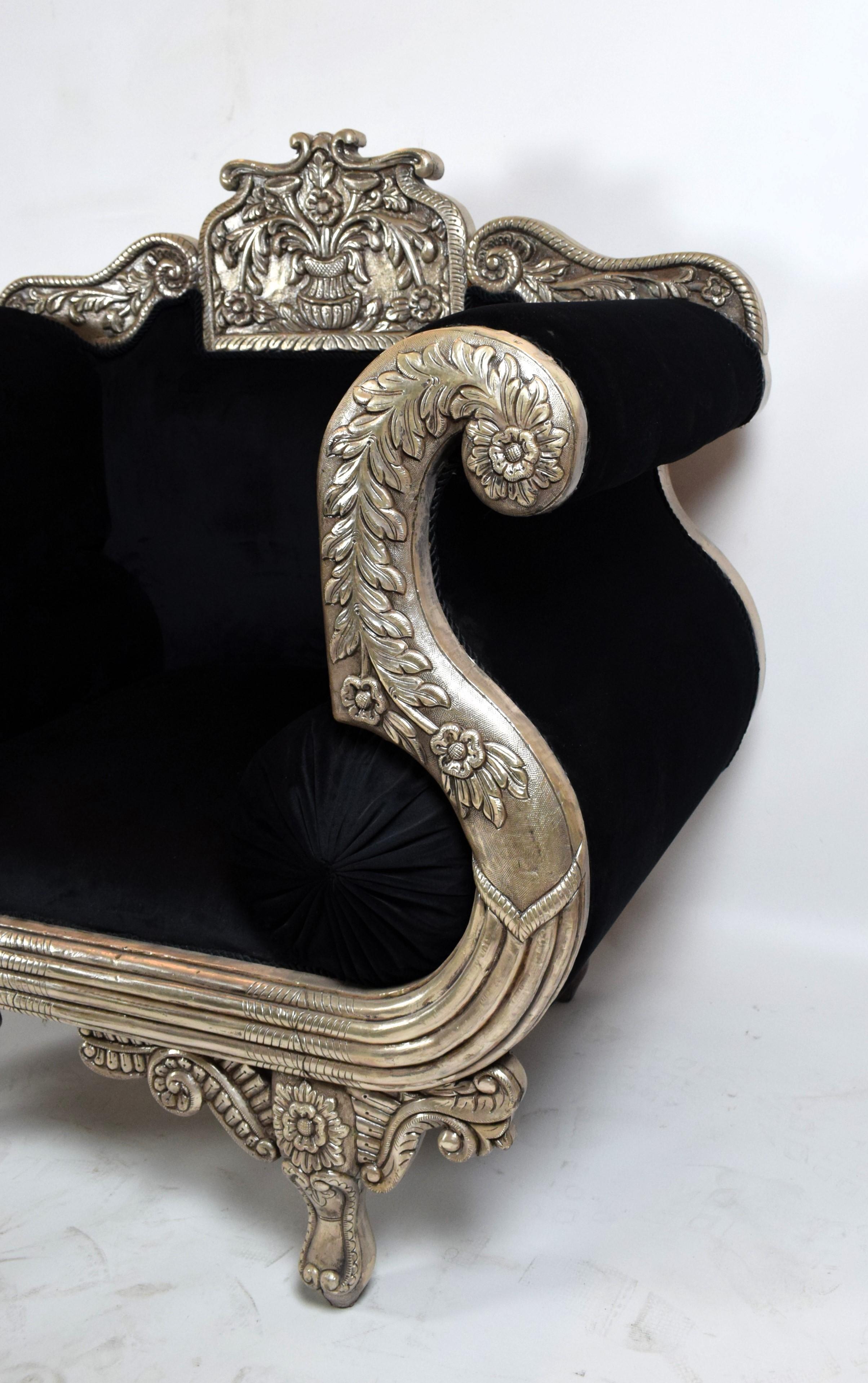 Royal Anglo-Indian Silver Sofa Set, Collection Nawab of Bahawalpur, 19th Century For Sale 9