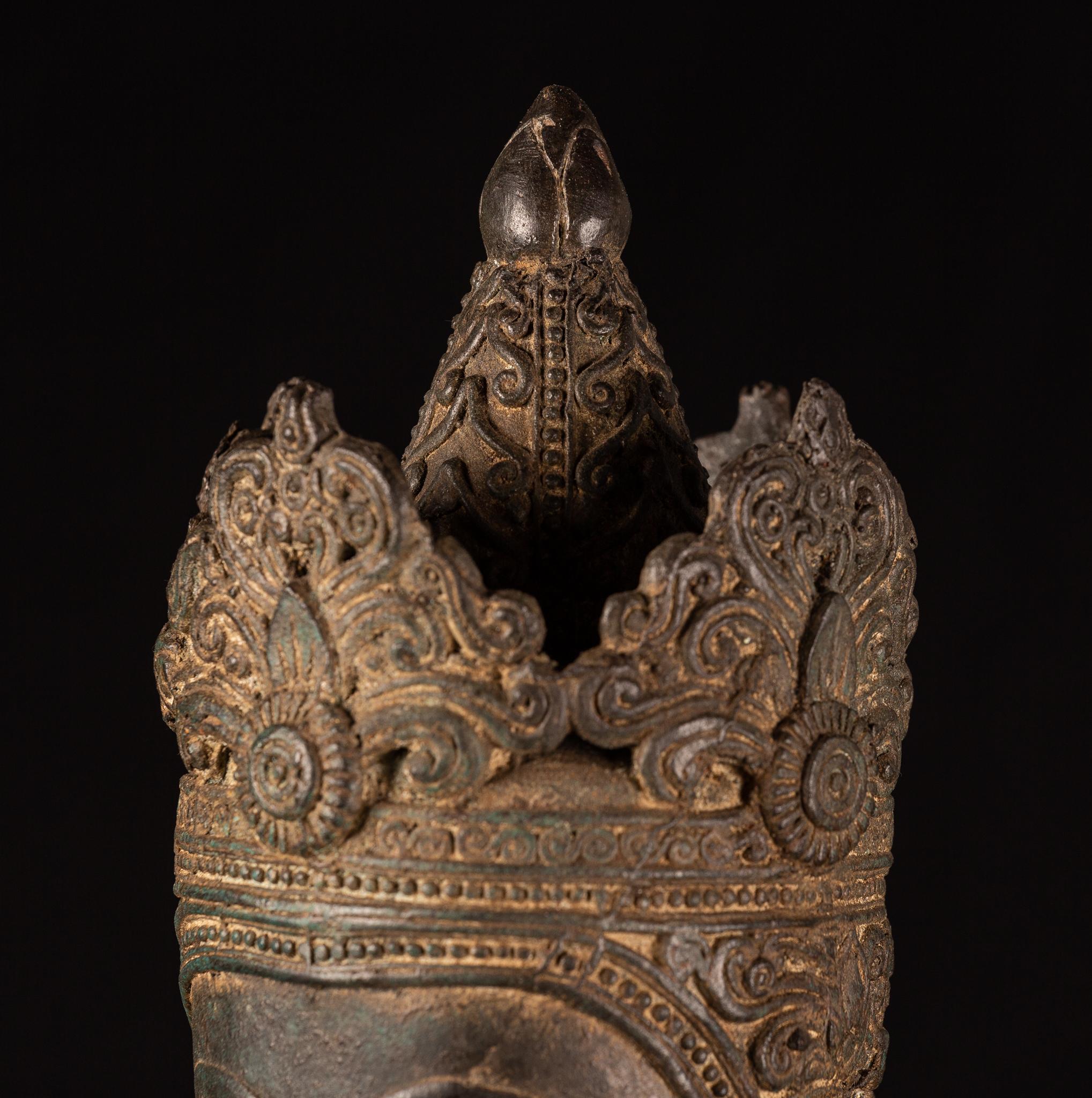 Royal Antique Bronze Buddha with Imperial Attire, Fine Details, 18th Century 6