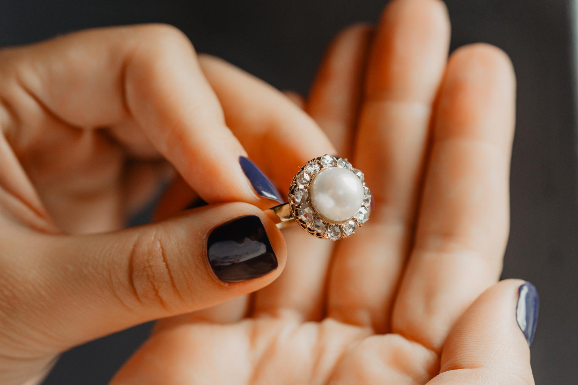 Women's Royal Antique Victorian Pearl 2.4CT Diamond Ring 18CT Gold Rose Cut Diamond Ring
