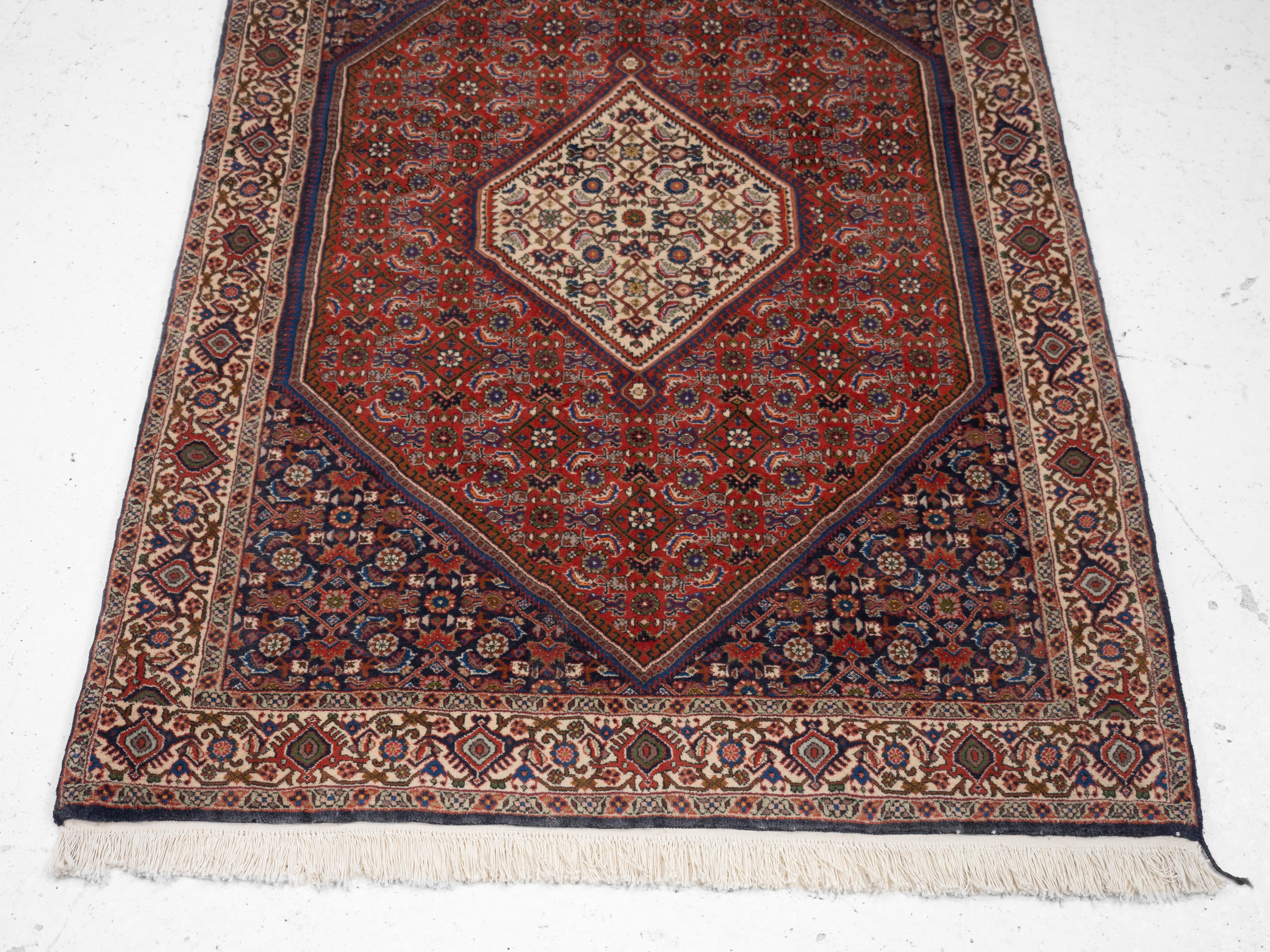 Tissé à la main Royal Bidjar Persian Rug with Herati Field 180 x 109 cm (Handwoven Oriental Rug) en vente
