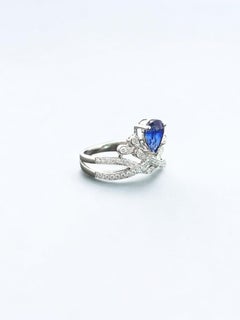 Royal Blue 1.09ct Sapphire (Heated, Sri Lanka) Tiara Diamond Ring, US 5, 18K