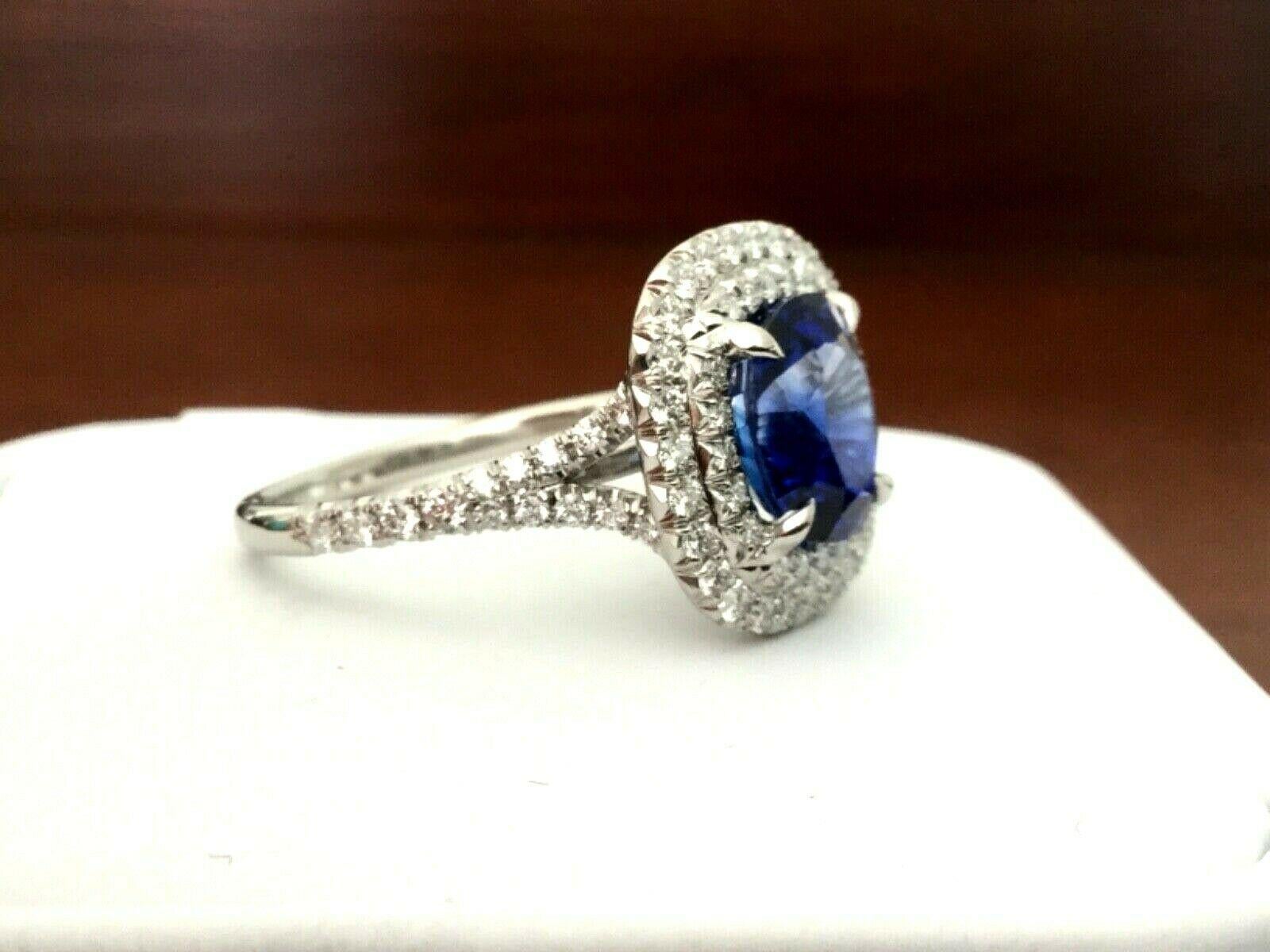Royal Blue 2.68 Carat Natural Sapphire and Diamond Ring GIA Certified In New Condition In Middletown, DE