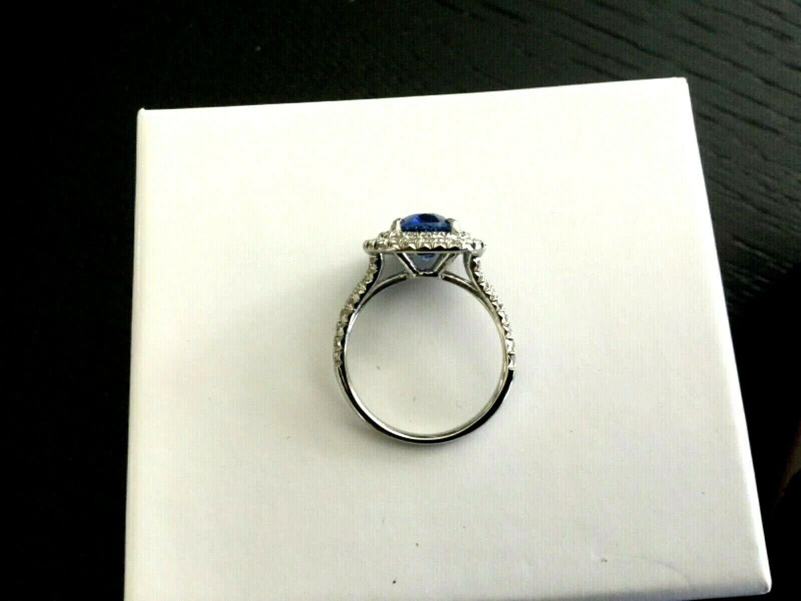 Royal Blue 2.68 Carat Natural Sapphire and Diamond Ring GIA Certified 2