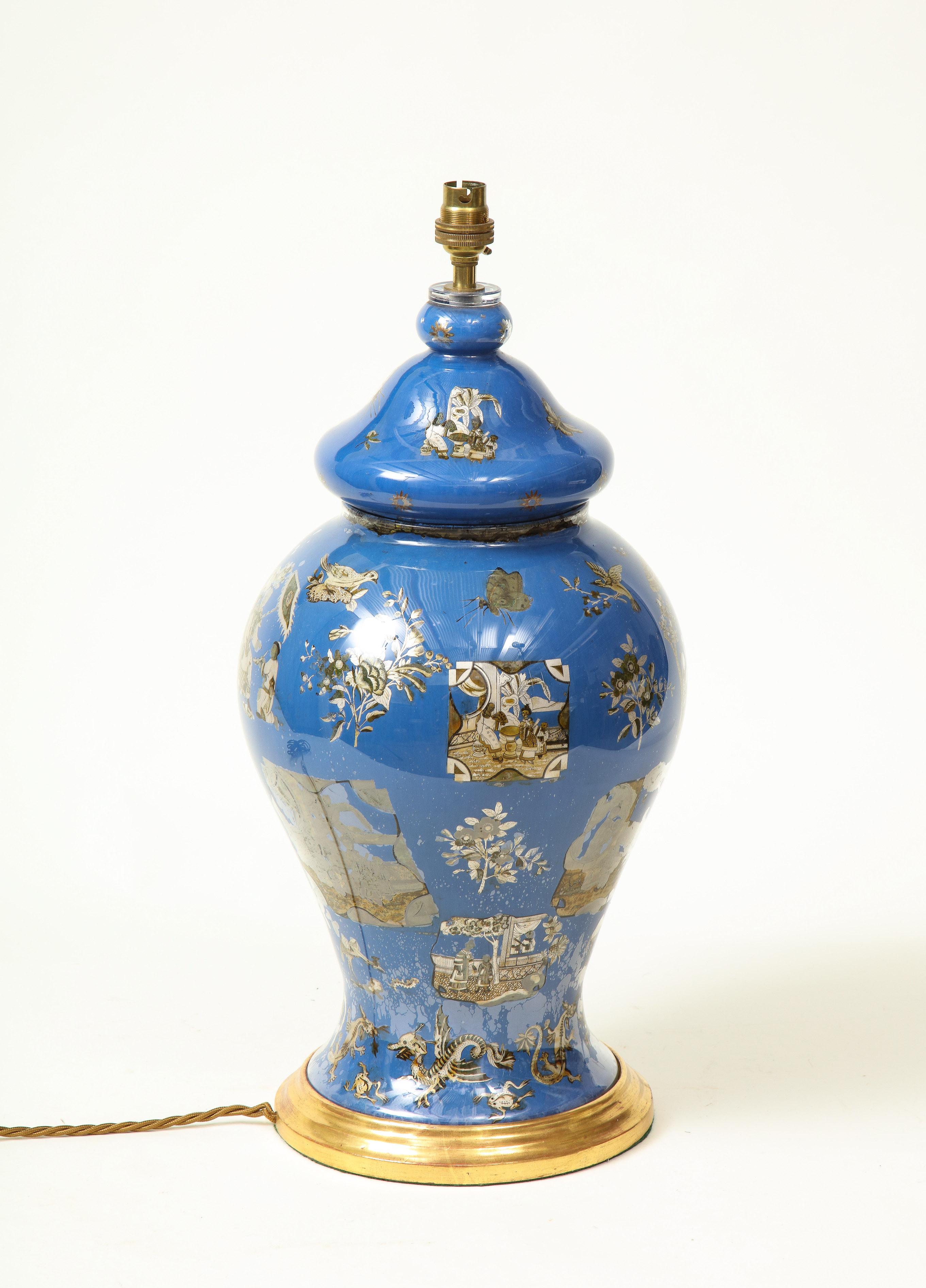 Royal Blue Chinoiserie Decalcomania Lamp For Sale 6