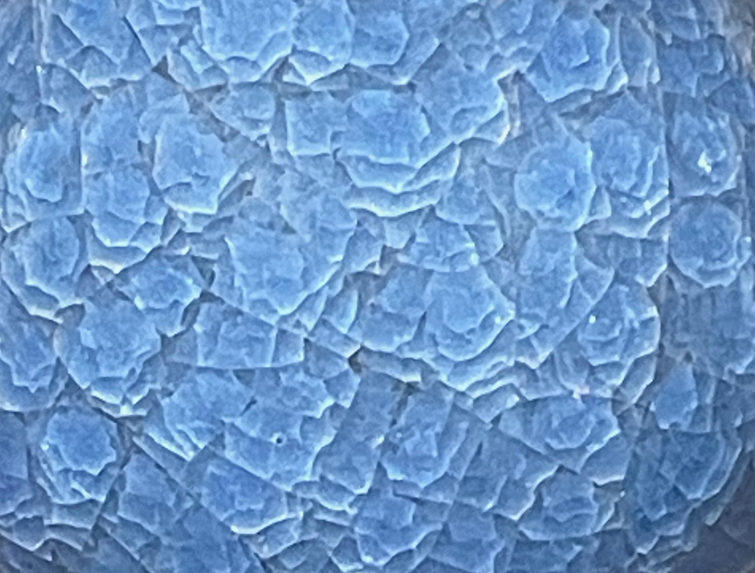 XXI secolo e contemporaneo Vaso a forma di zucca a coste con smaltatura a crepe blu reale, Cina, Contemporaneo in vendita