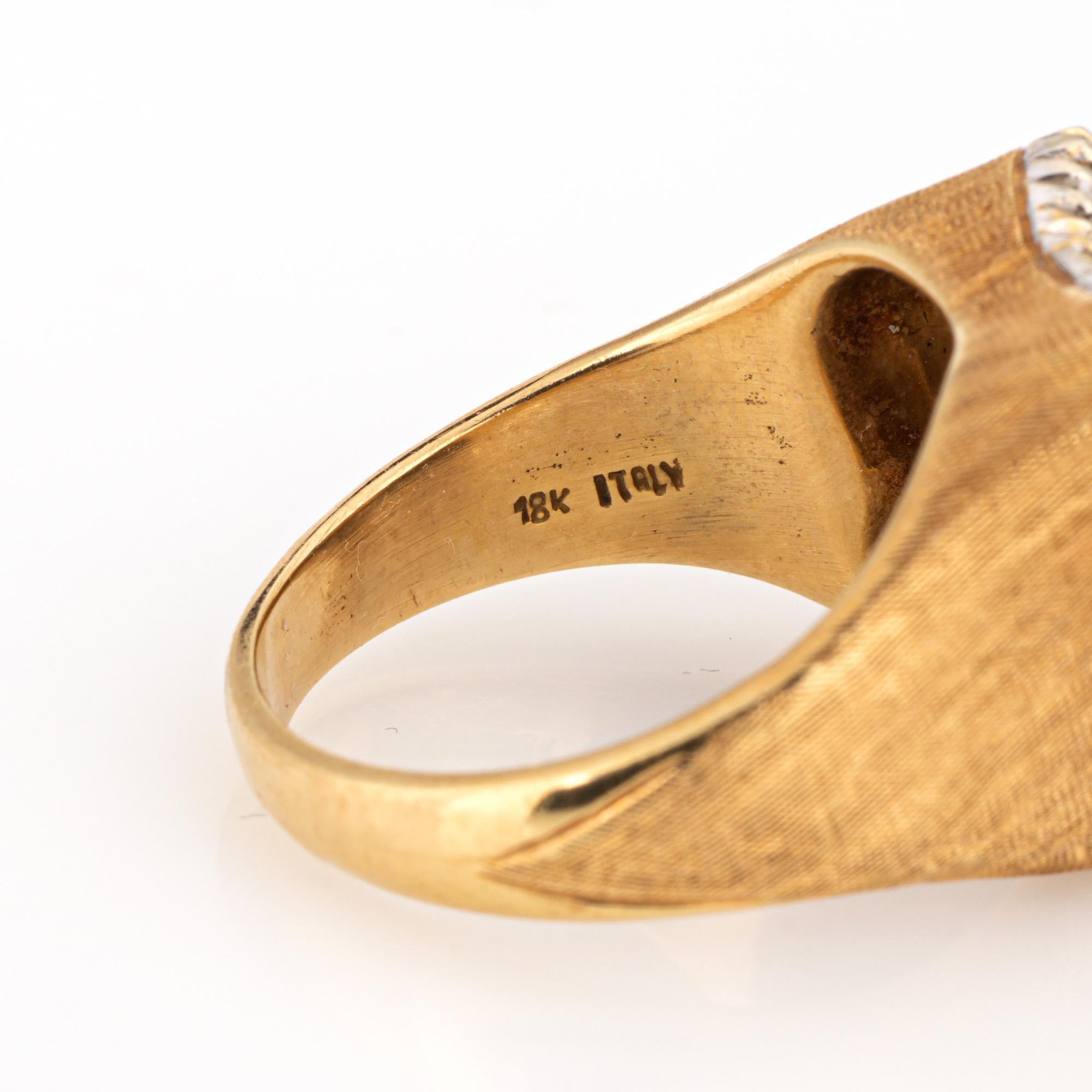 Anello quadrato con smalto blu reale e diamante d'epoca Sz 5,75 Oro giallo 18k Gioielli in vendita 1