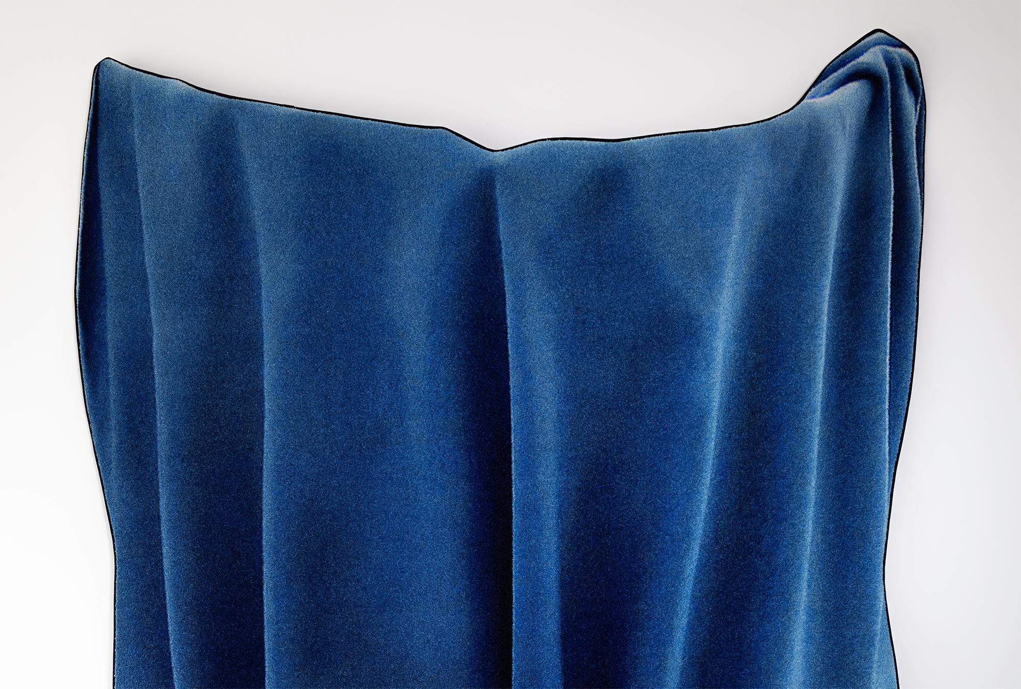 Dutch 'Royal Blue', Eye-Catching Modern Tufted Tapestry, Art Wallhanging and Rug
