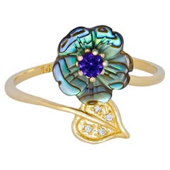 Royal blue gemstone 14k  gold ring.