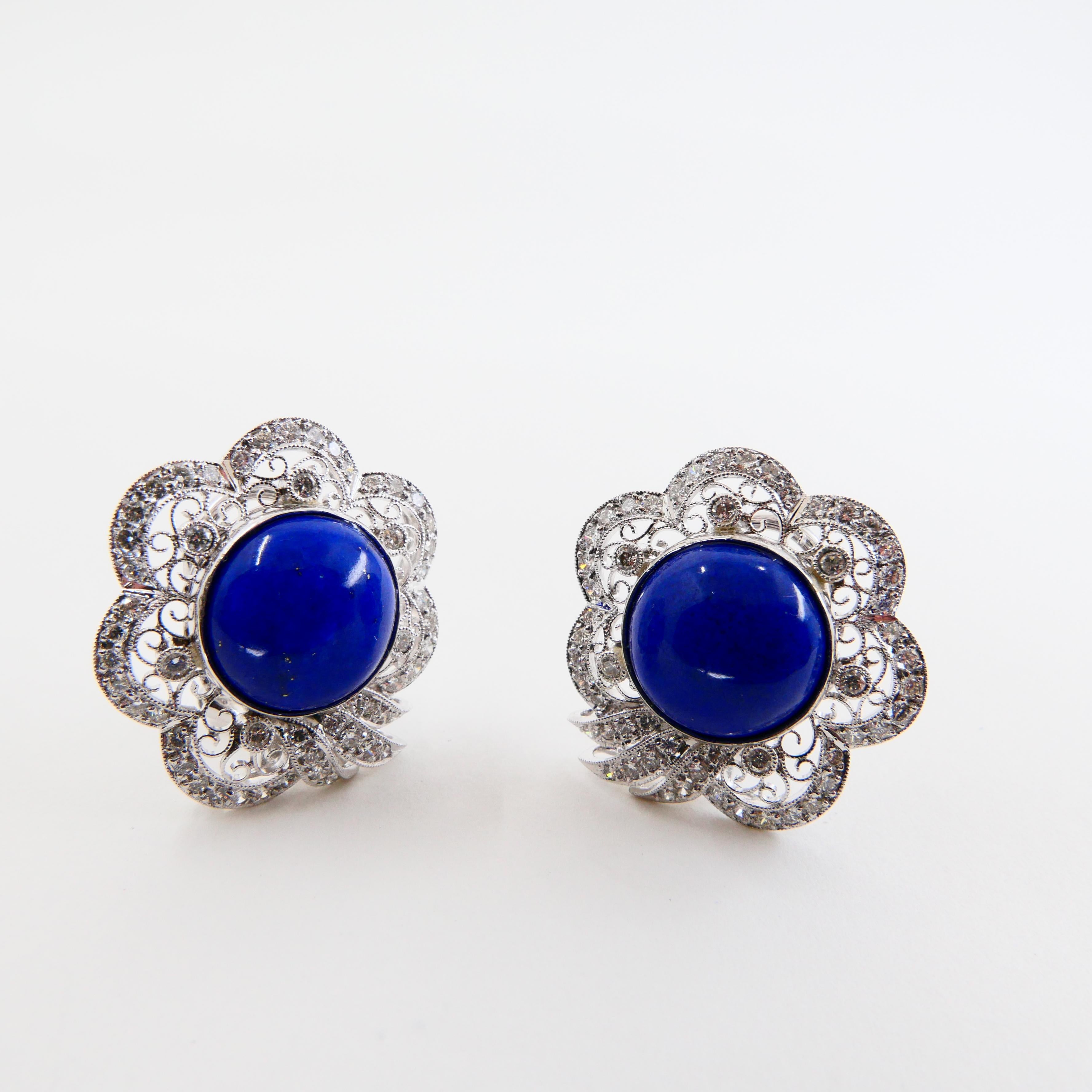 Royal Blue Lapis Lazuli And Diamond Earrings With Natural Gold Veins & Spots In New Condition For Sale In Hong Kong, HK