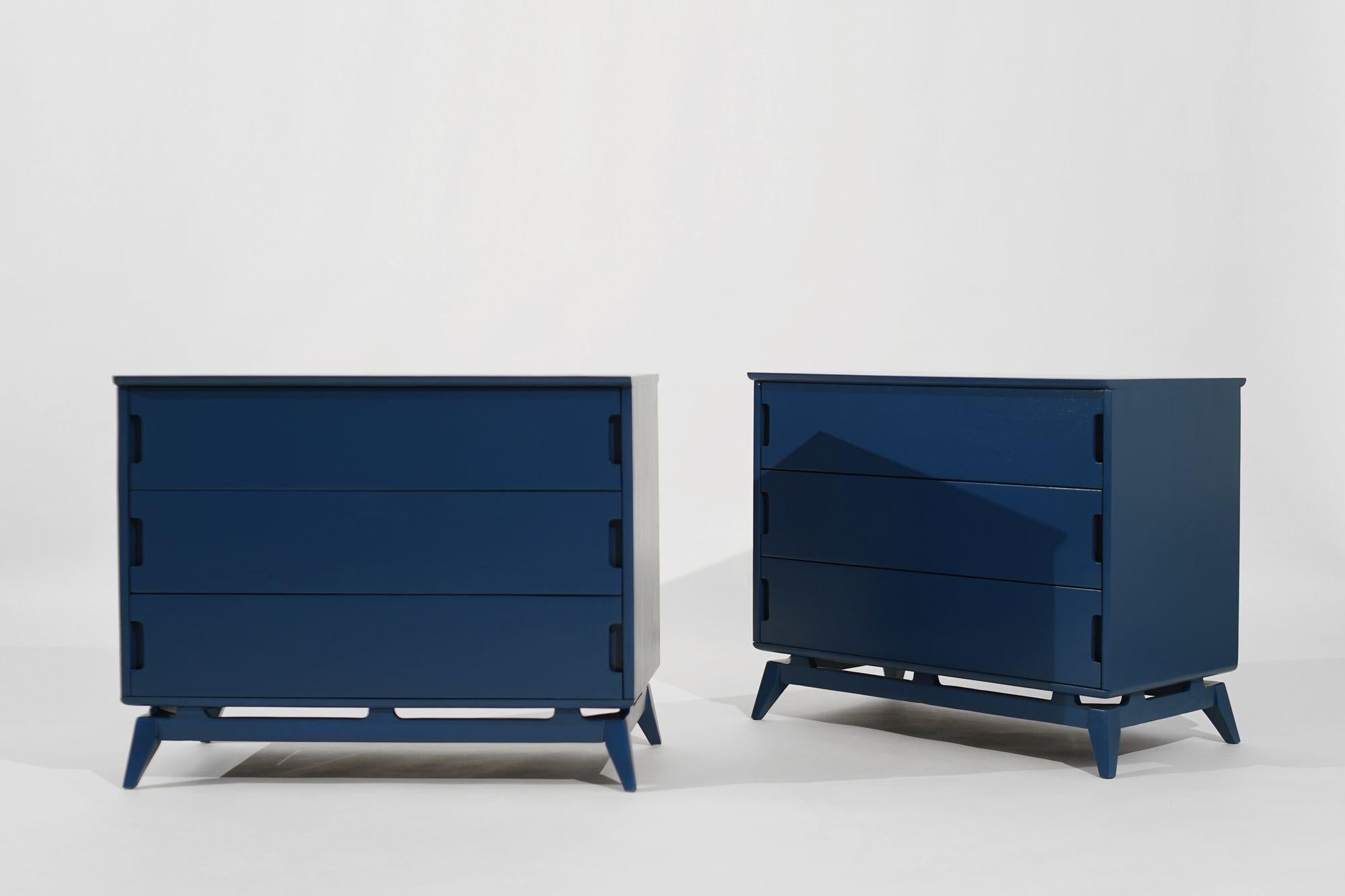 Royal Blue MCM Chests of Drawers, C. 1950s In Excellent Condition For Sale In Westport, CT