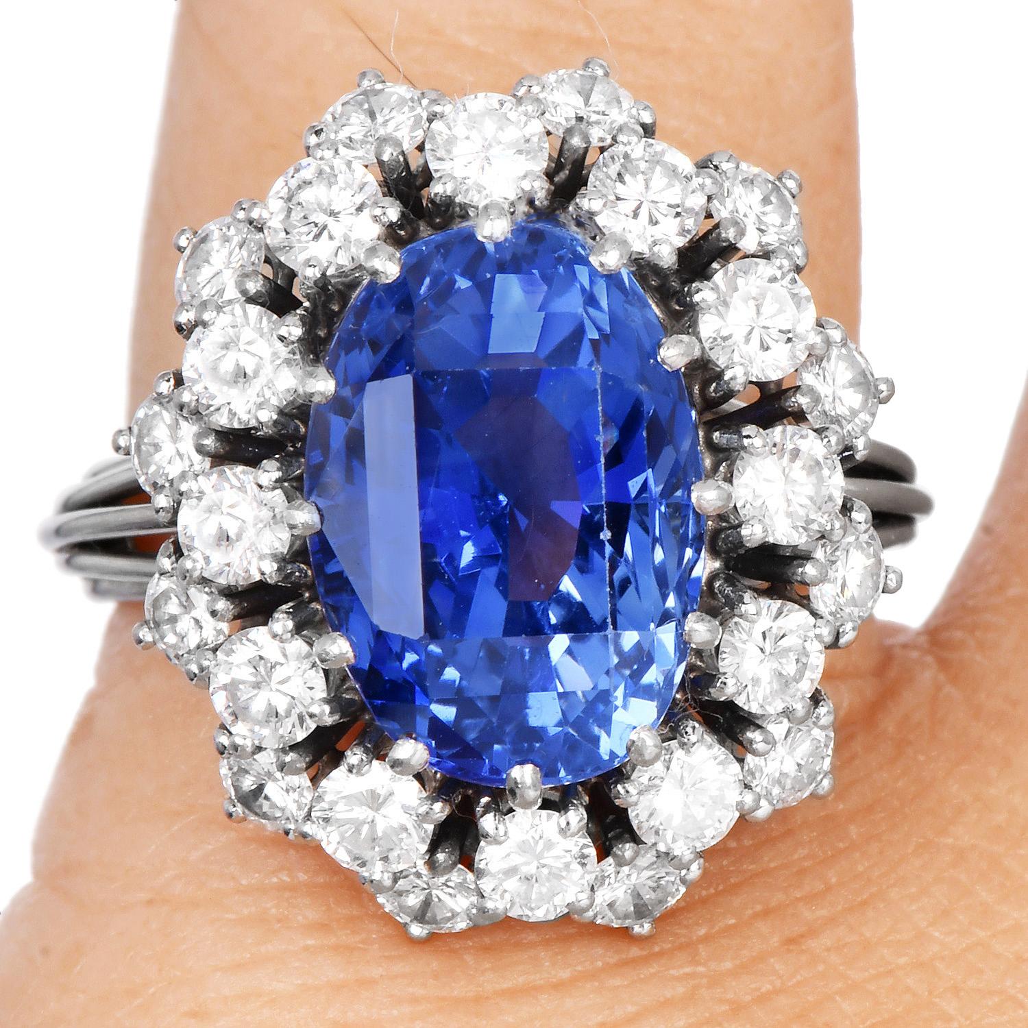 Women's Royal Blue No Heat Natural GIA Ceylon Sapphire 10.50cts Diamond Ring For Sale