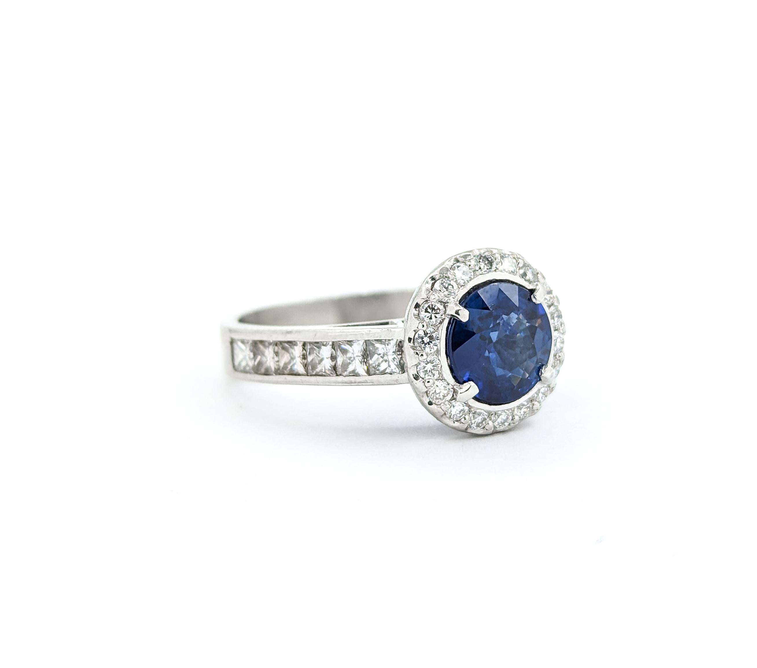 Royal Blue Round Sapphire & Diamond Ring in Platinum For Sale 1