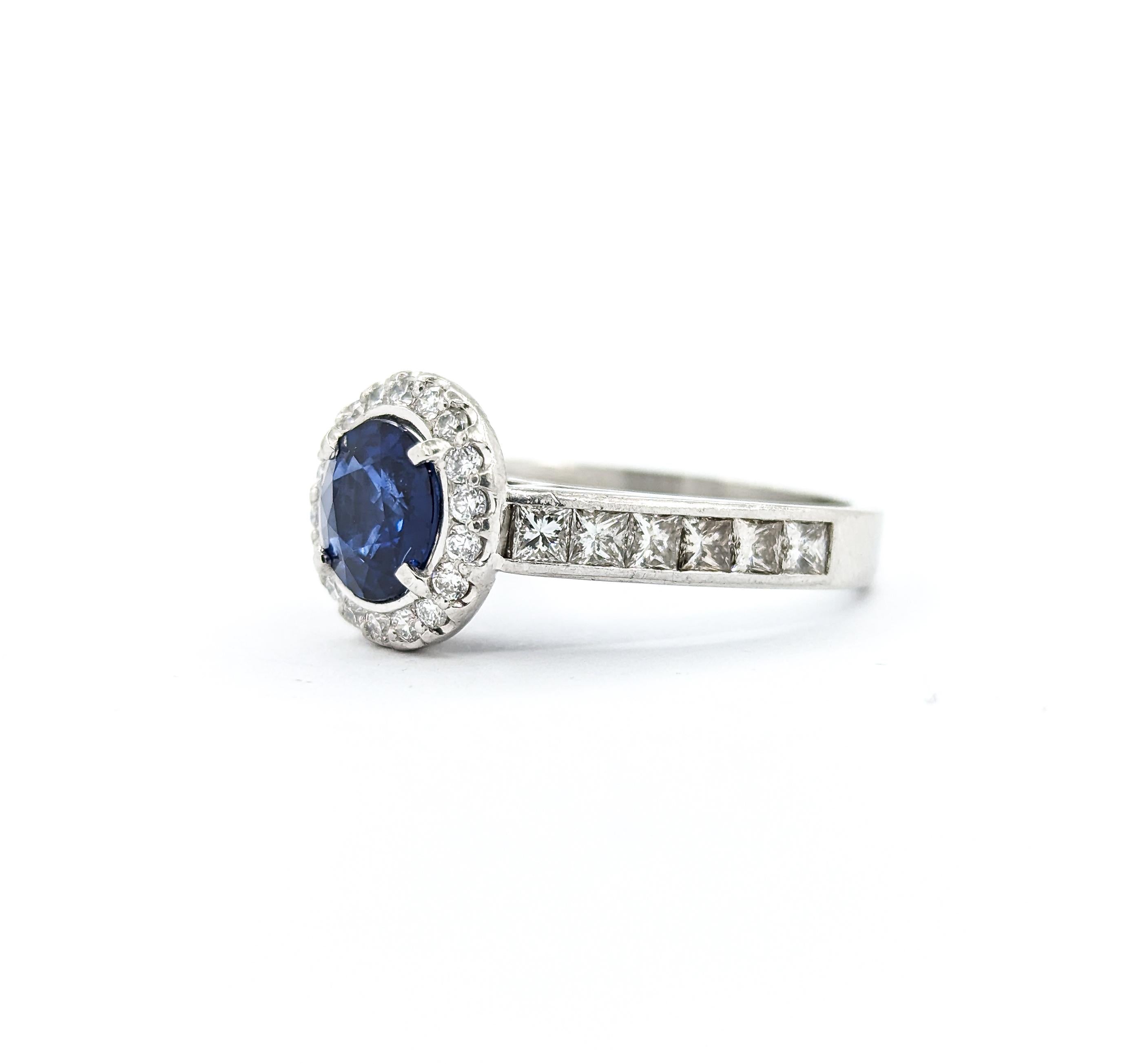 Royal Blue Round Sapphire & Diamond Ring in Platinum For Sale 3