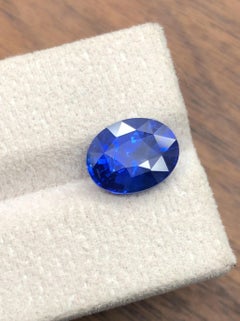 Zaffiro blu reale 4,43 carati taglio ovale certificato gemma naturale sfusa per anello