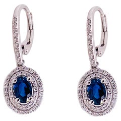 Boucles d'oreilles en saphir bleu royal et double halo de diamants, 1,34 carat au total en 14 carats LV