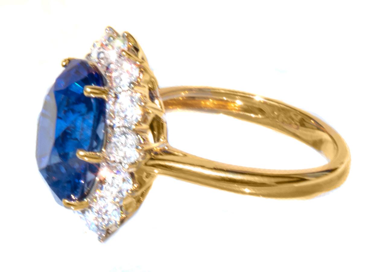 Contemporary Royal Blue Sapphire & Diamond 18K Ring