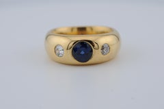 Royal Blue Sapphire & Diamond Ring 2.0 ct Sapphire, 18K Yellow Gold