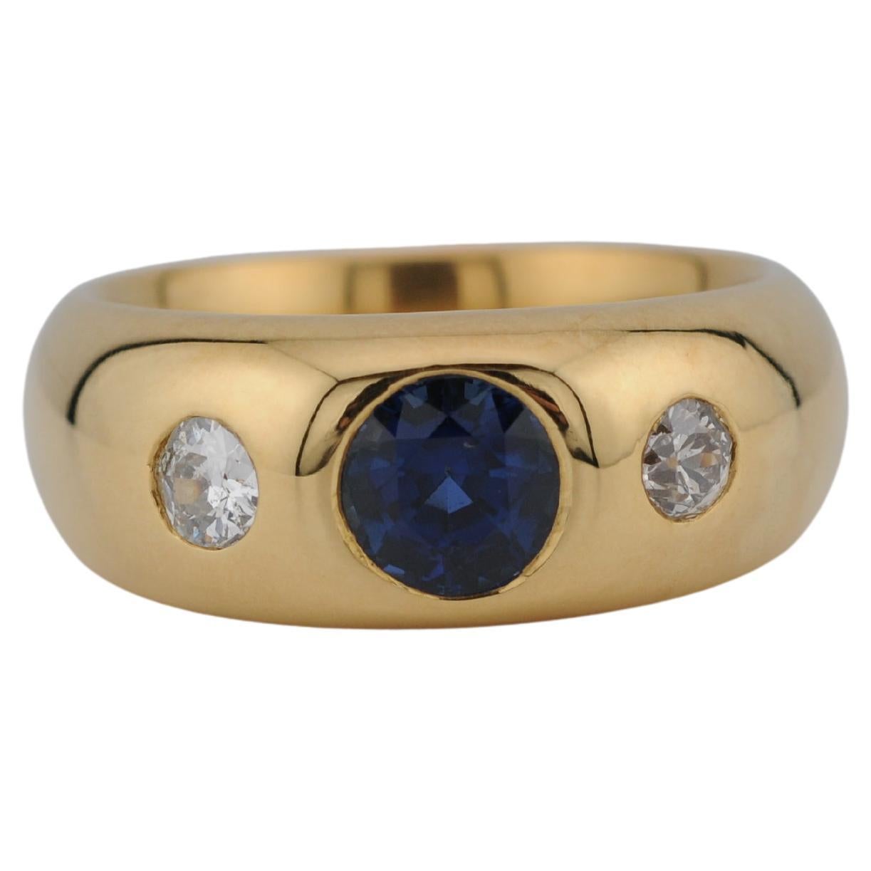Royal Blue Sapphire & Diamond Ring 2.0 ct Sapphire, 18K Yellow Gold For Sale