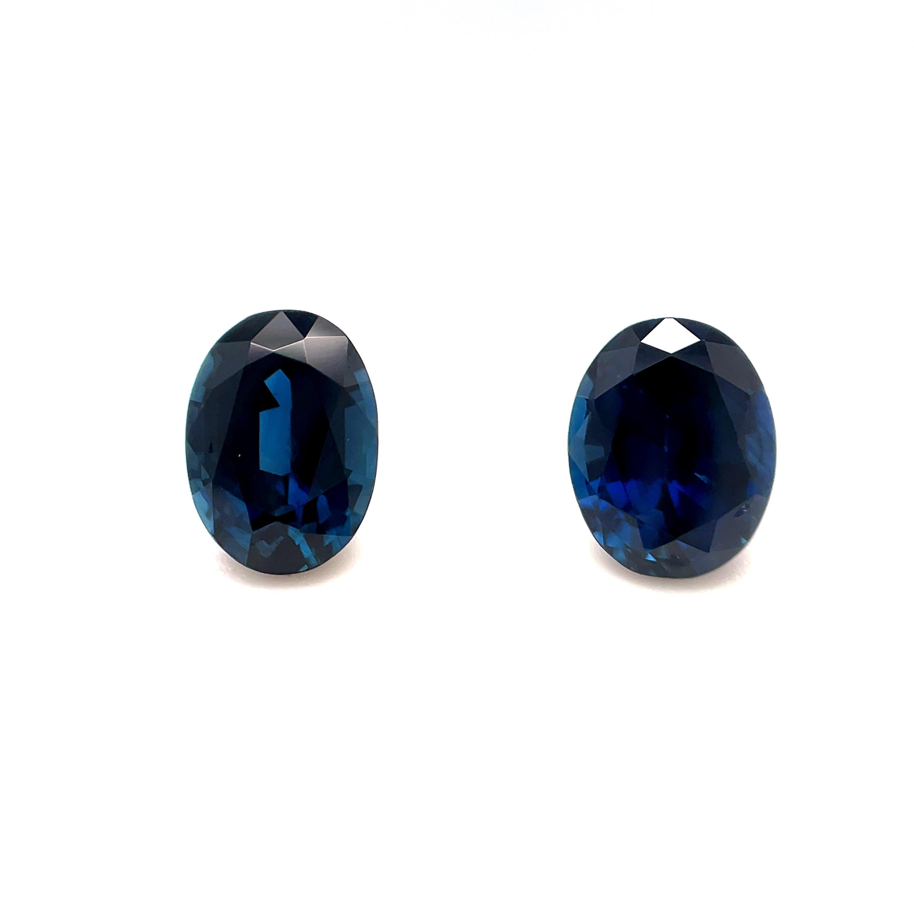  Royal Blue Sapphire Pair, 3.82 Carats Total, Loose Gemstones for Earrings For Sale 2
