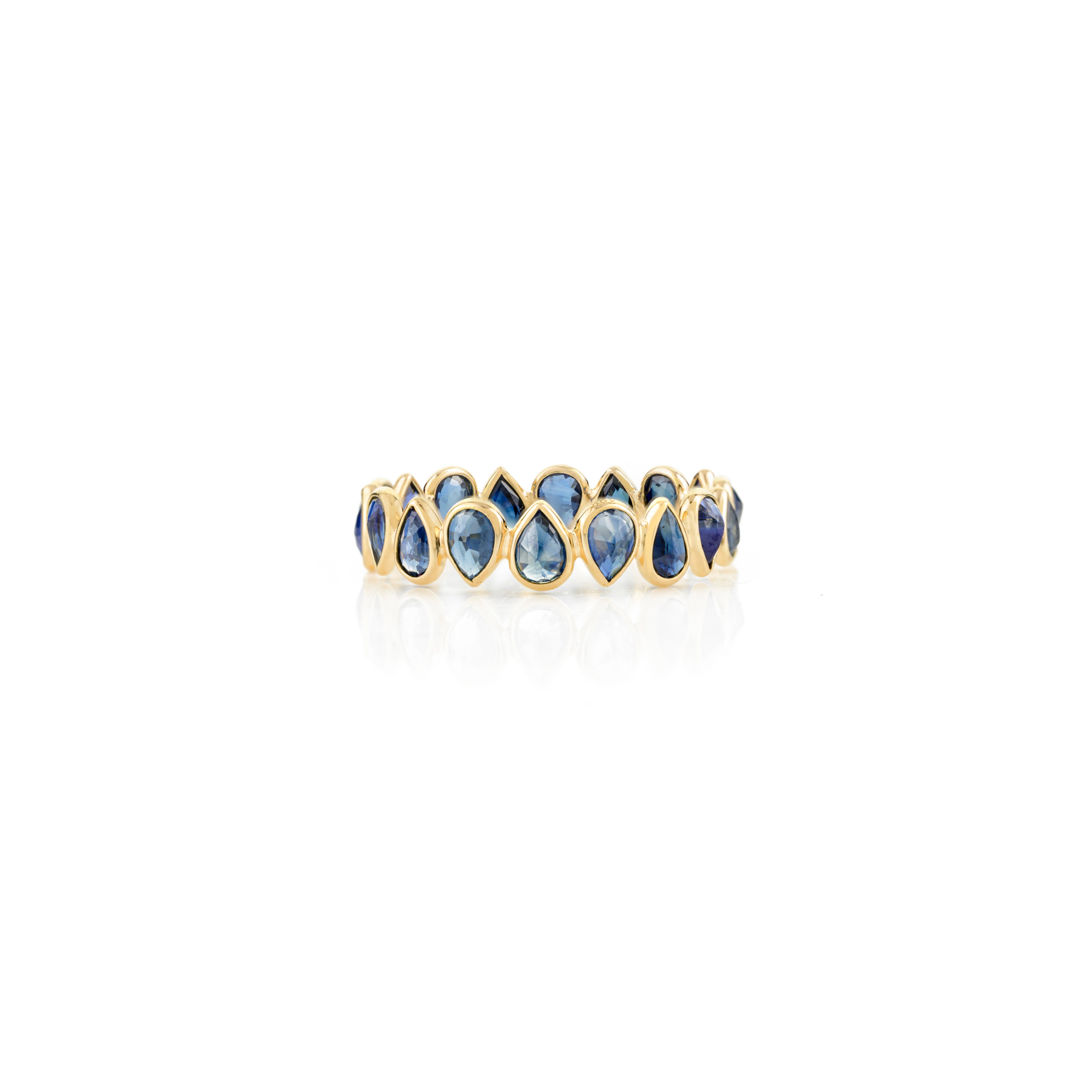 For Sale:  Royal Blue Sapphire Pear Shaped Eternity Ring Band in 18 Karat Solid Yellow Gold 2