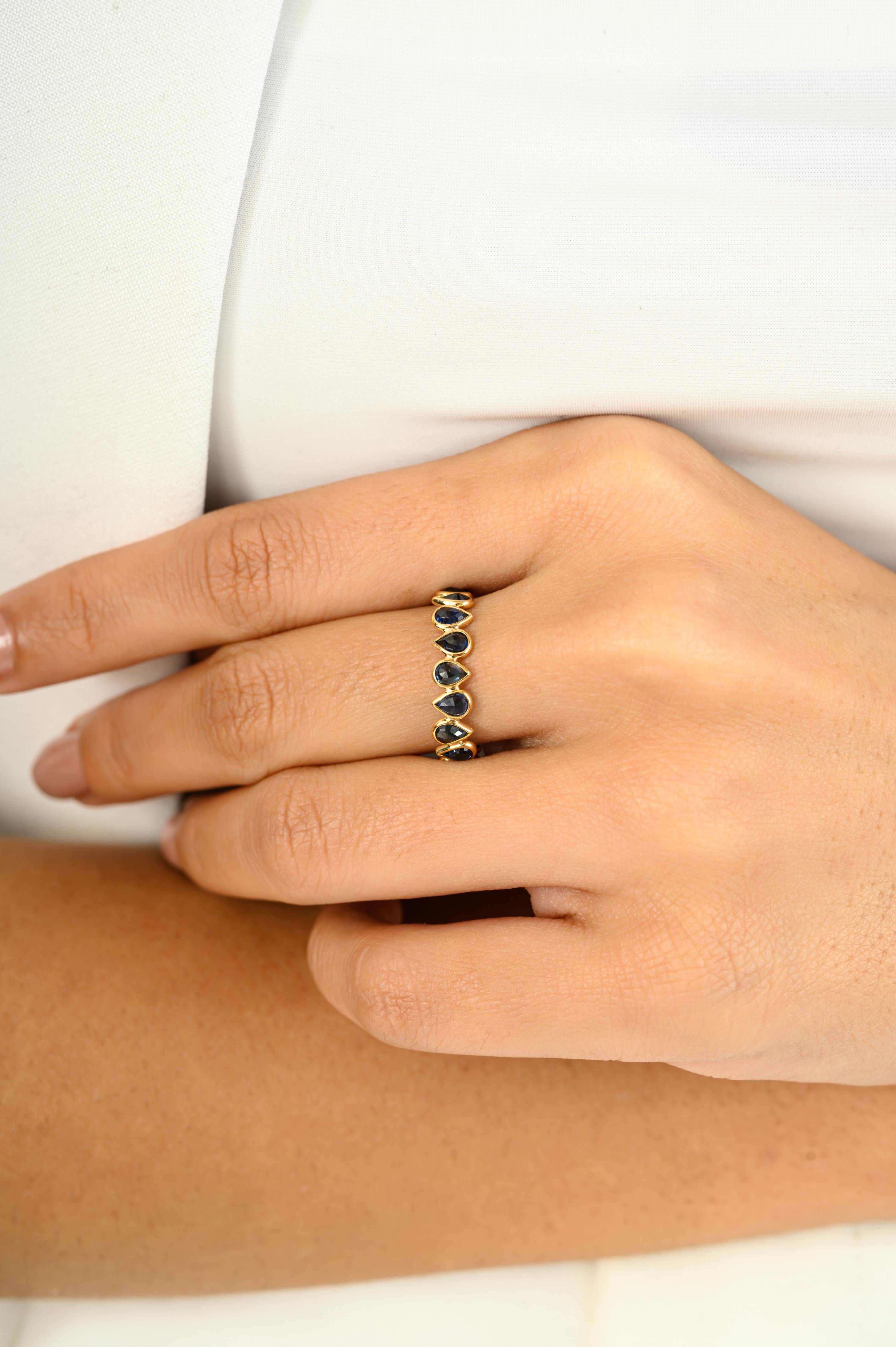 For Sale:  Royal Blue Sapphire Pear Shaped Eternity Ring Band in 18 Karat Solid Yellow Gold 8