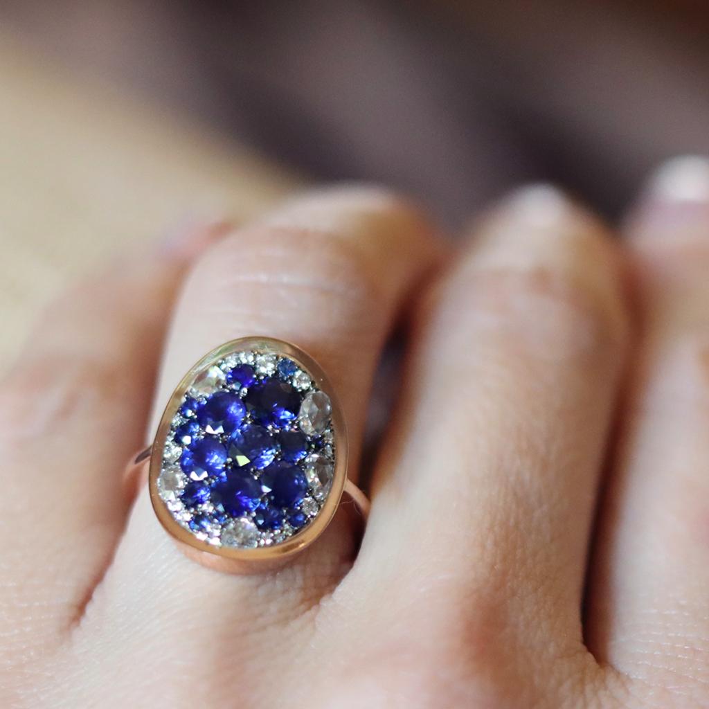 Royal Blue Sapphire, Rose-Cut & Briljant-Cut Diamond Pave Mosaic Ring 8