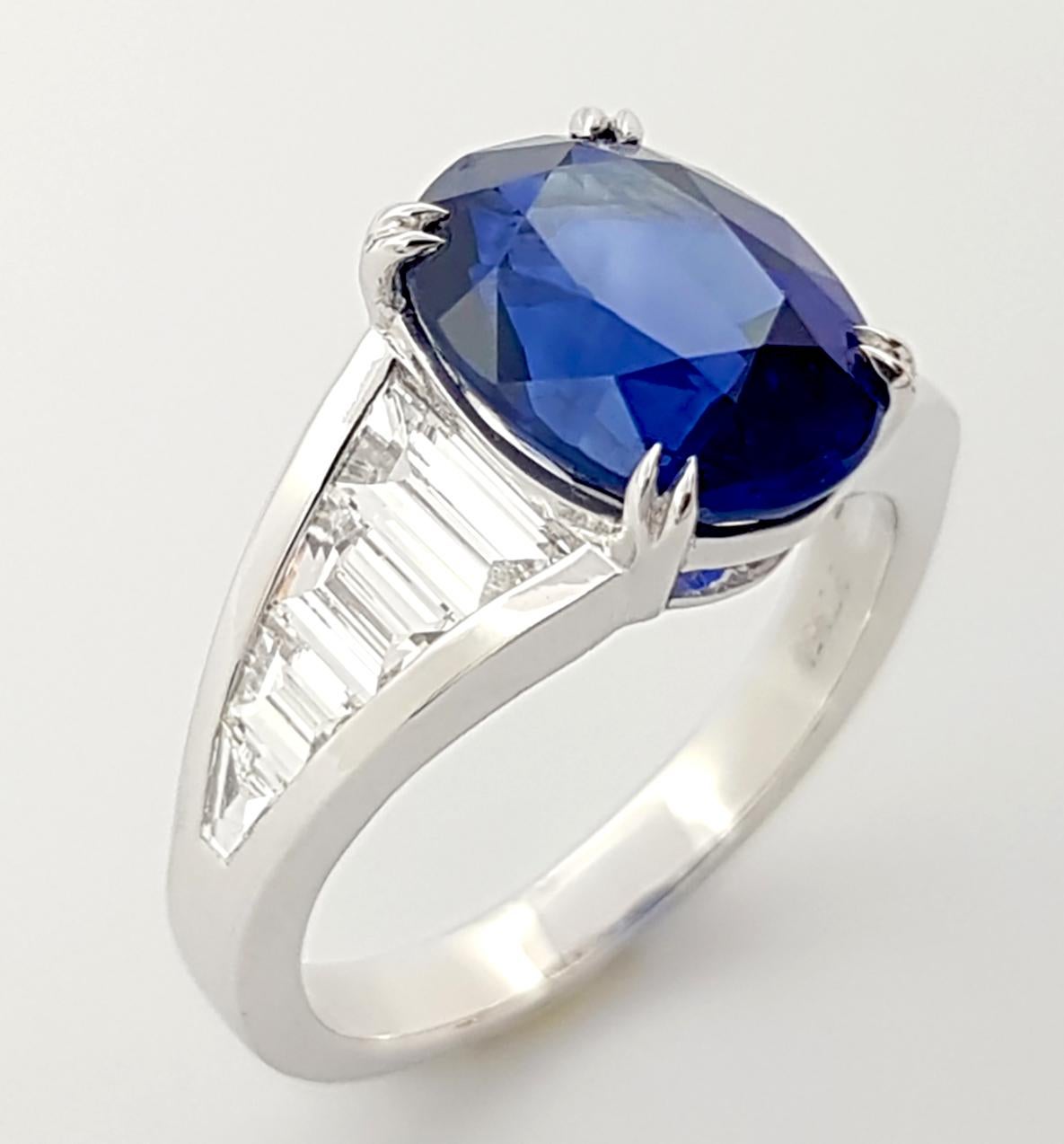 Royal Blue Sapphire with Diamond Ring set in Platinum 950 Settings For Sale 5