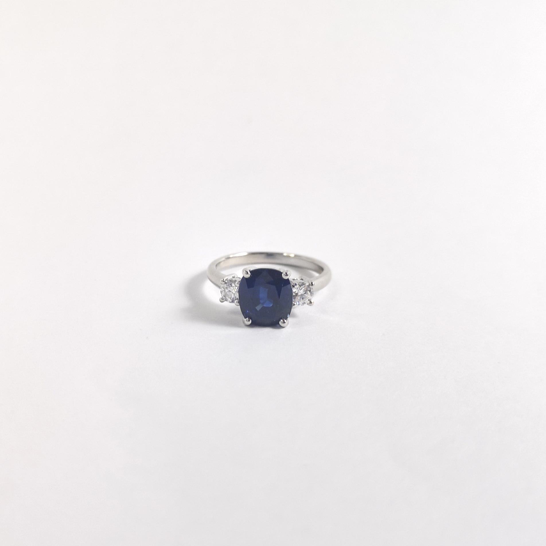 Royal Blue Sapphire with Diamond Ring set in Platinum 950 Settings For Sale 2