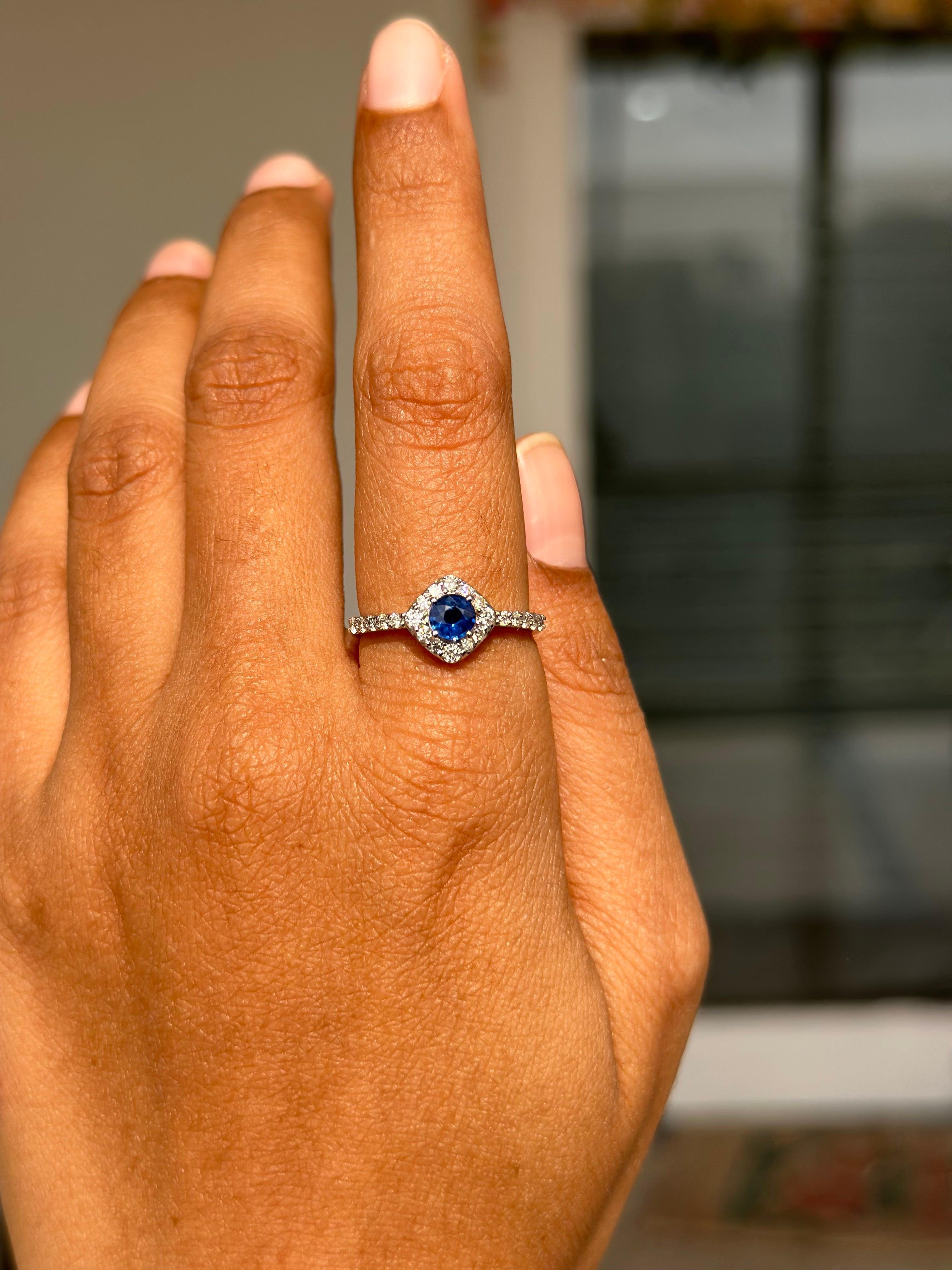 For Sale:  Royal Blue Sapphire with Halo Diamond Ring Crafted in Solid 14k White Gold 5