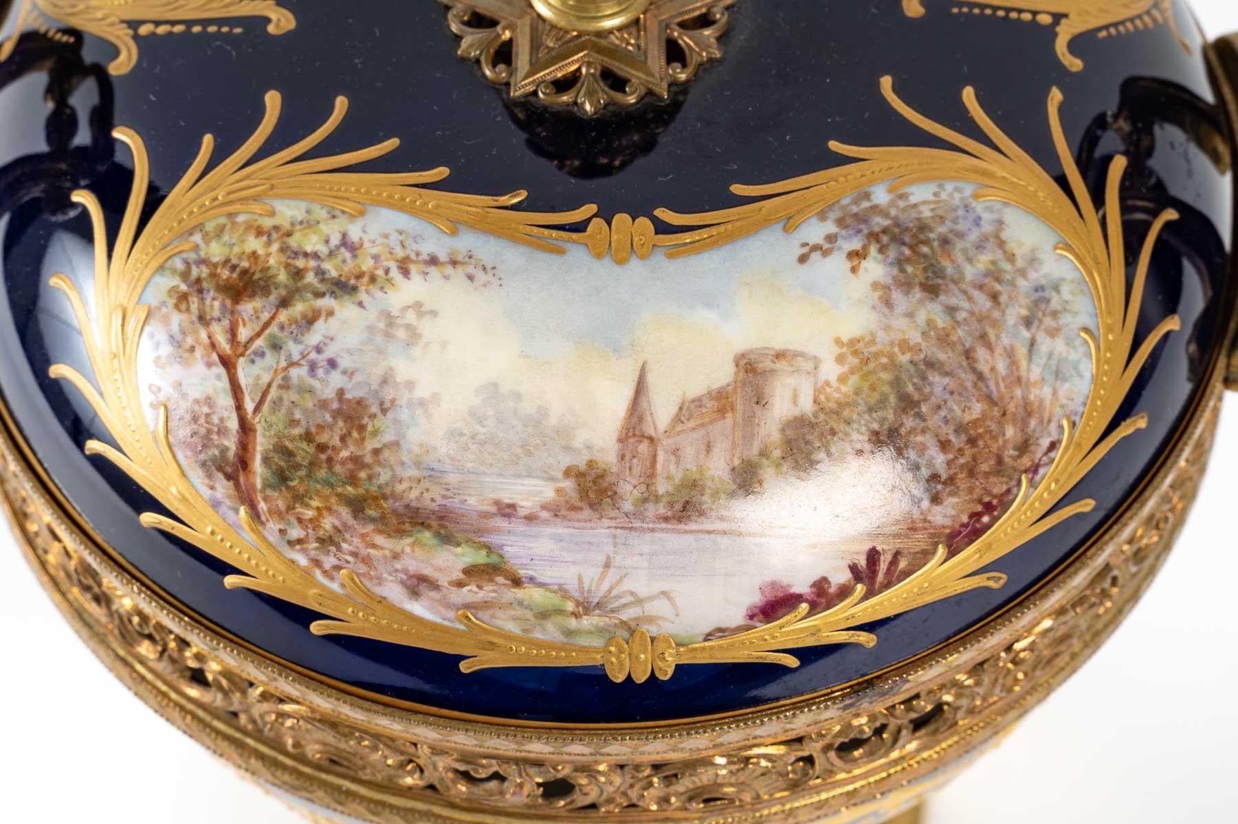 Napoleon III Royal Blue Sèvres Porcelain Bonbonniere