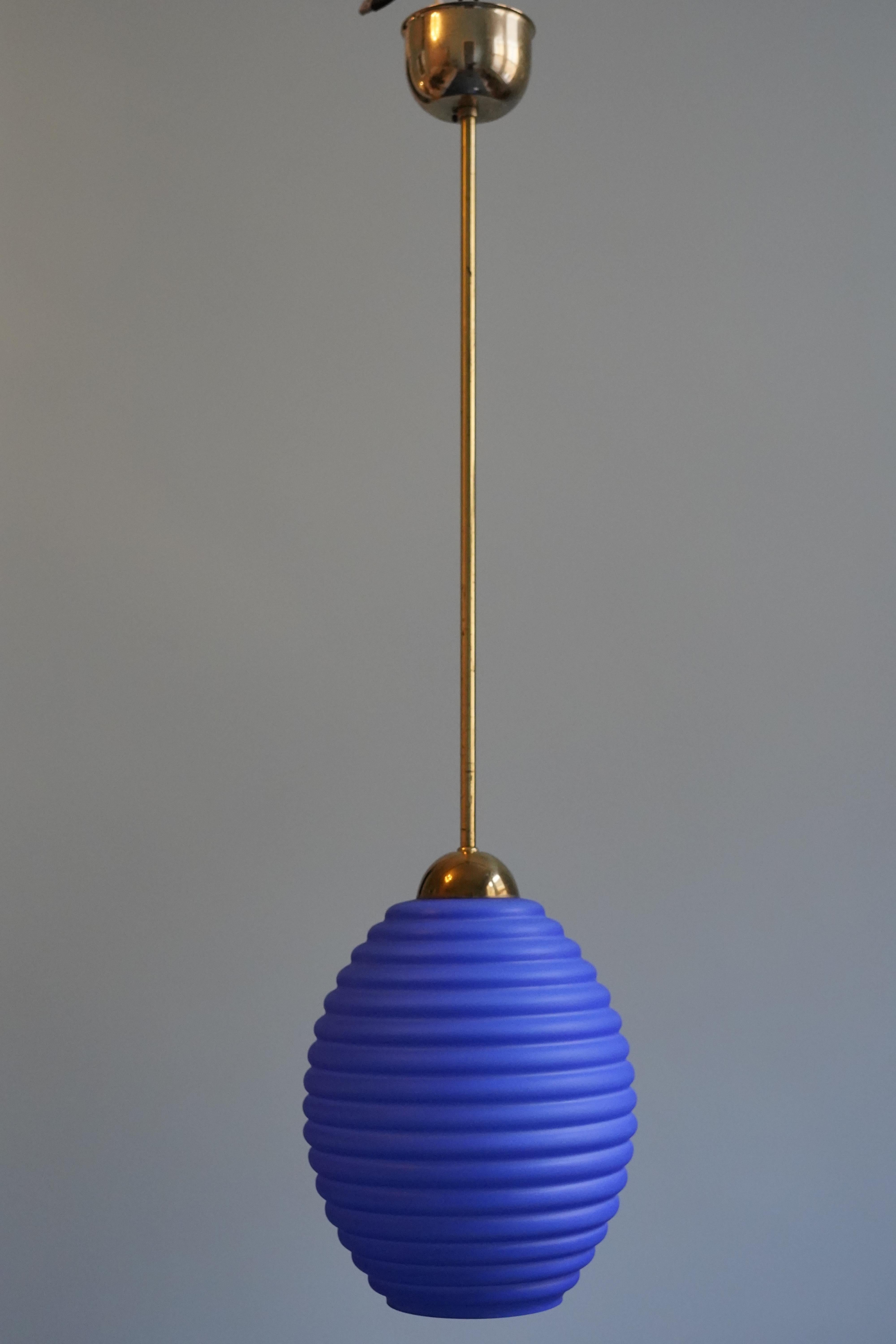Royal Blue Swedish Glass Lantern, 1950 In Good Condition For Sale In Bronx, NY