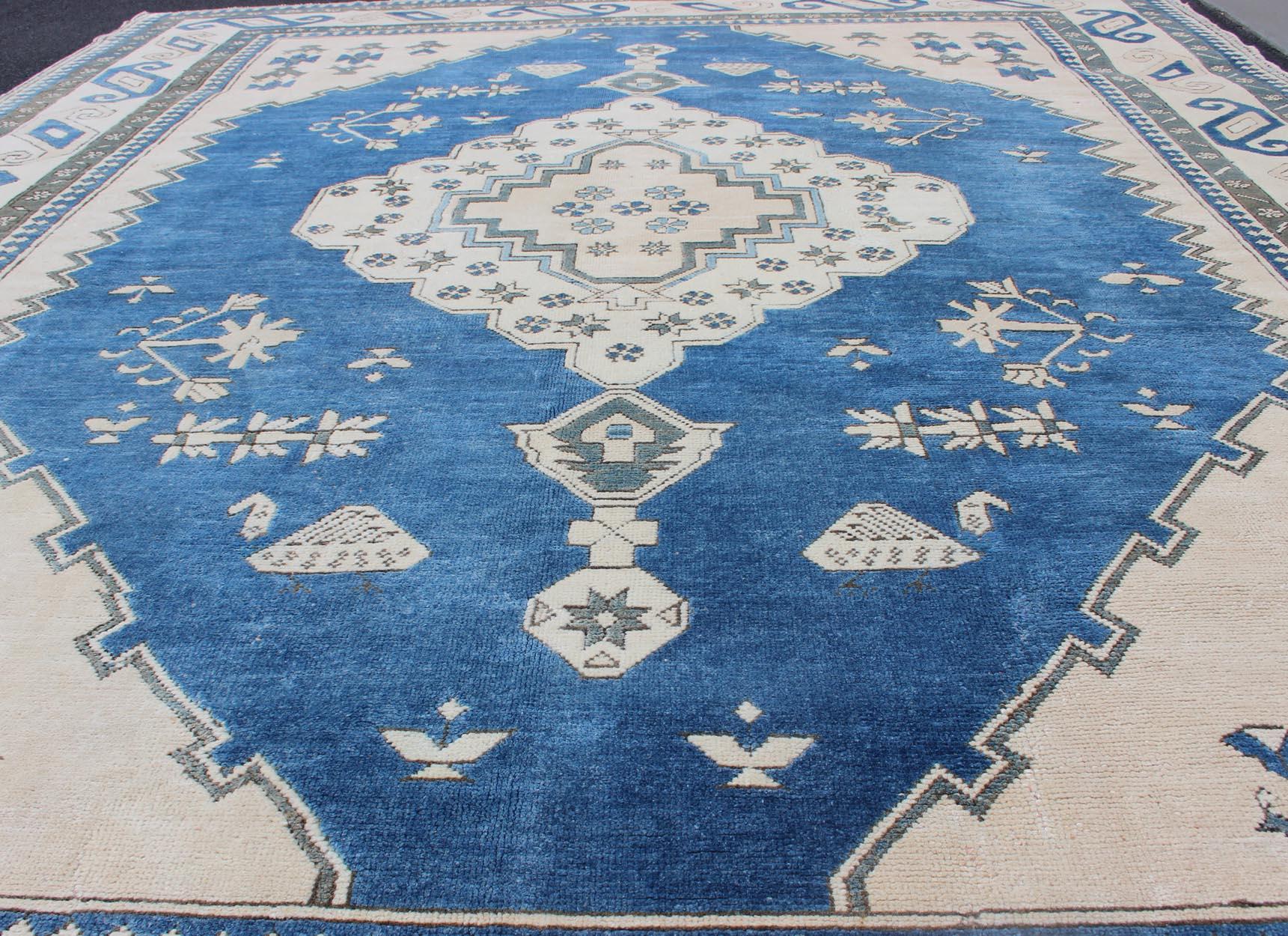 Royal Blue, White and Taupe Vintage Turkish Rug with Geometric Medallion For Sale 1