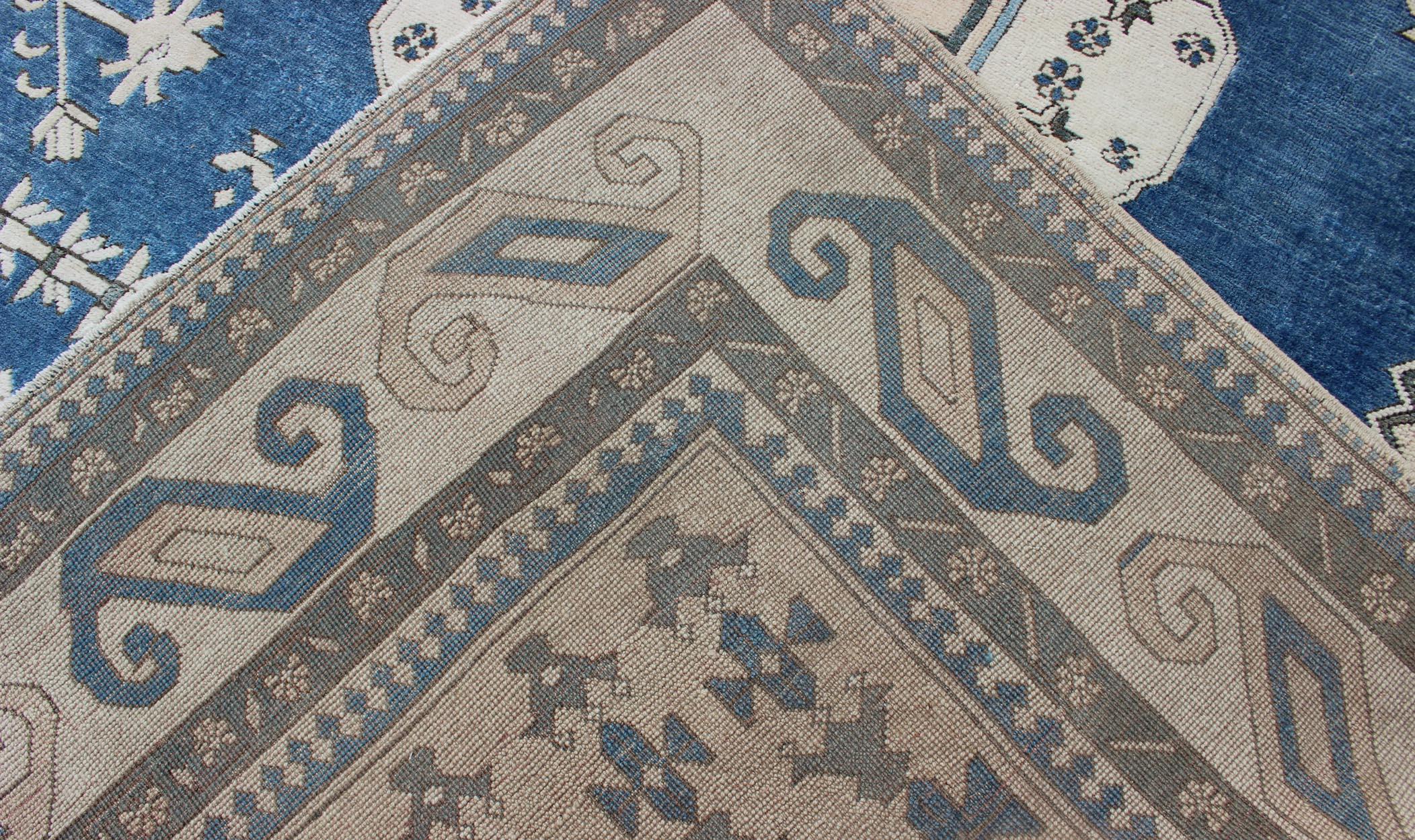 Royal Blue, White and Taupe Vintage Turkish Rug with Geometric Medallion For Sale 3