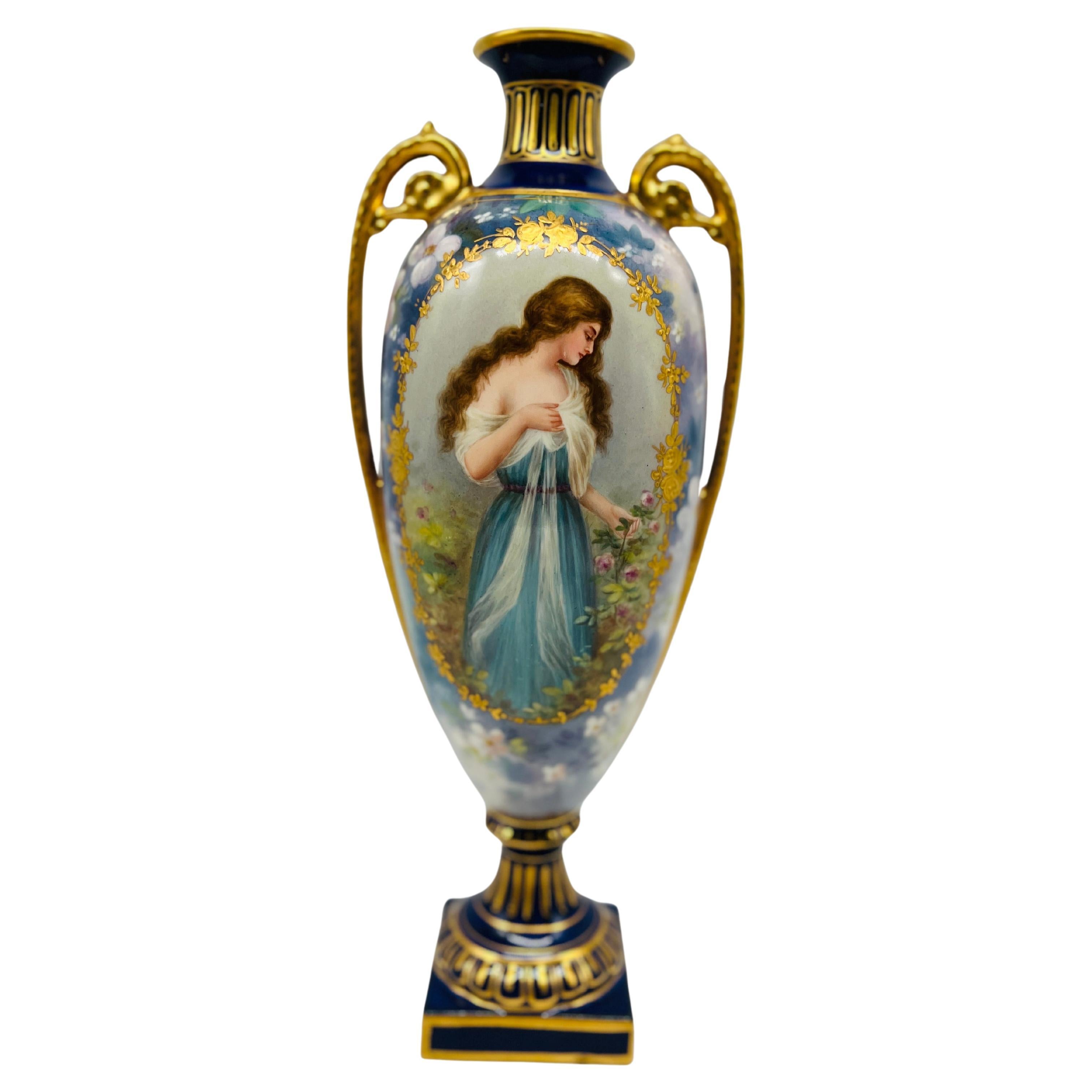 Royal Bonn Lovely Lady Vaso con piedistallo in porcellana cobalto e dorata firmato J. Duren