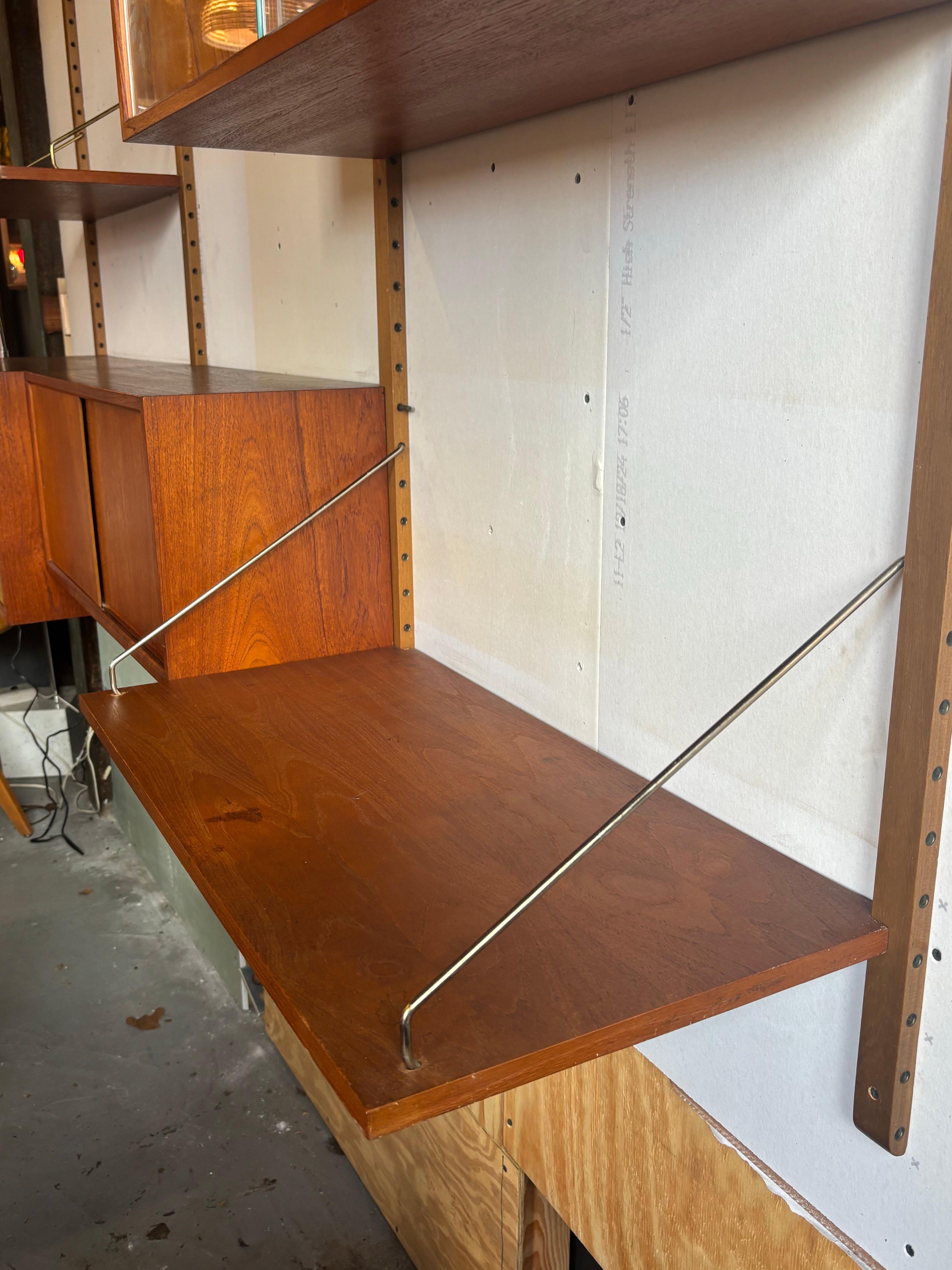 Royal Cado Shelving System For Sale 1